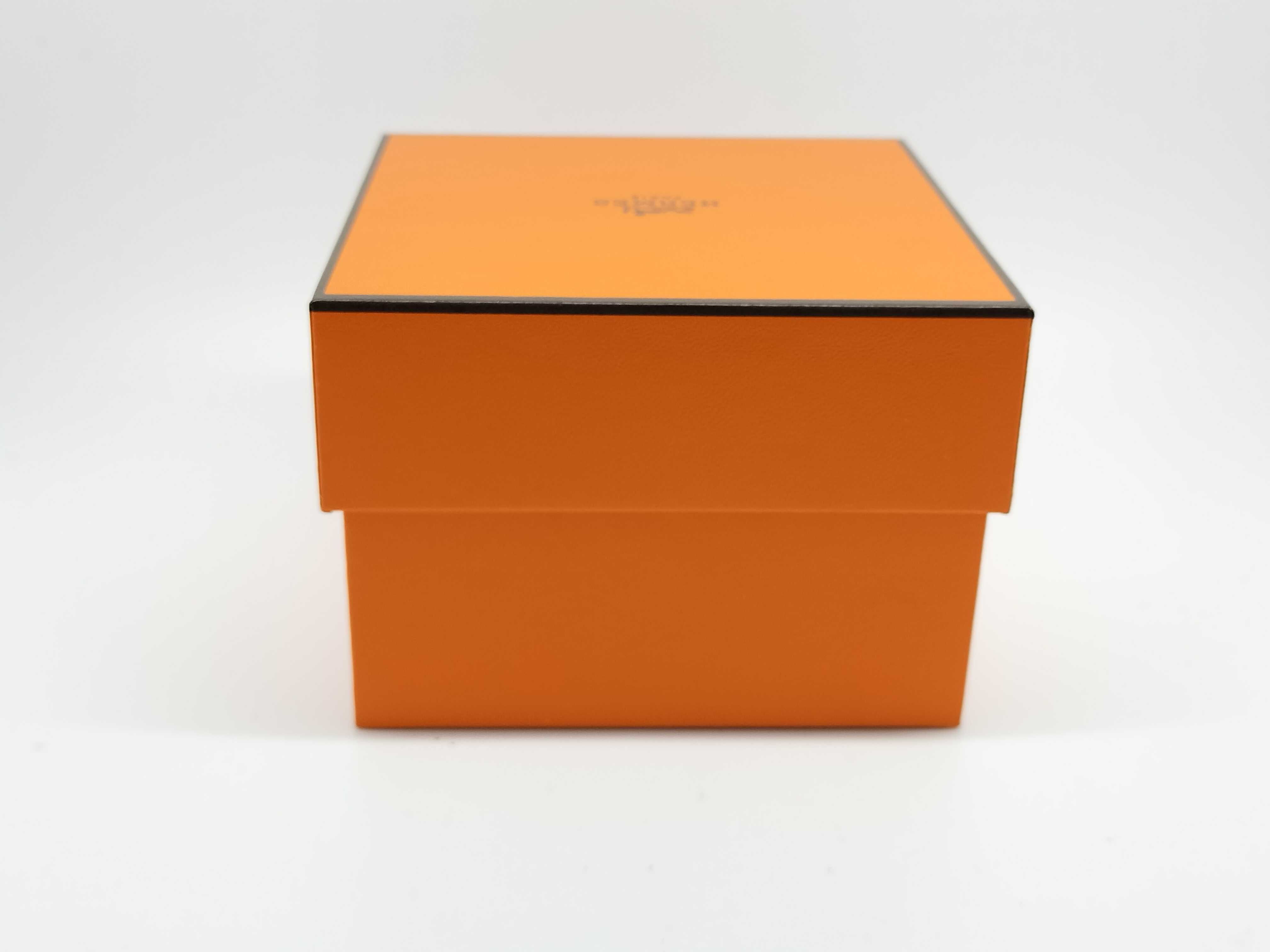 watch empty box/links and other accessories — view 3