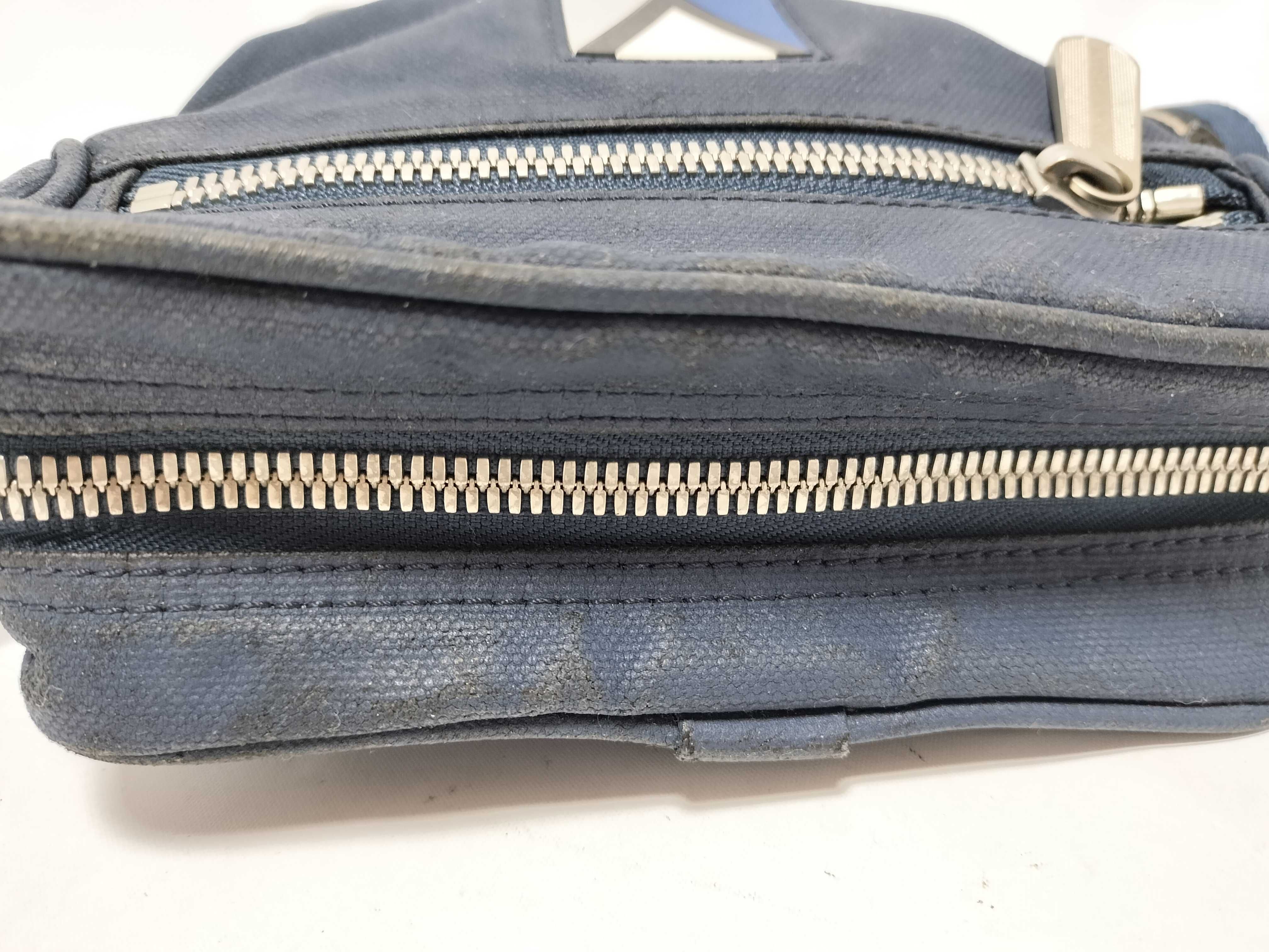 Shoulder bag — view 3