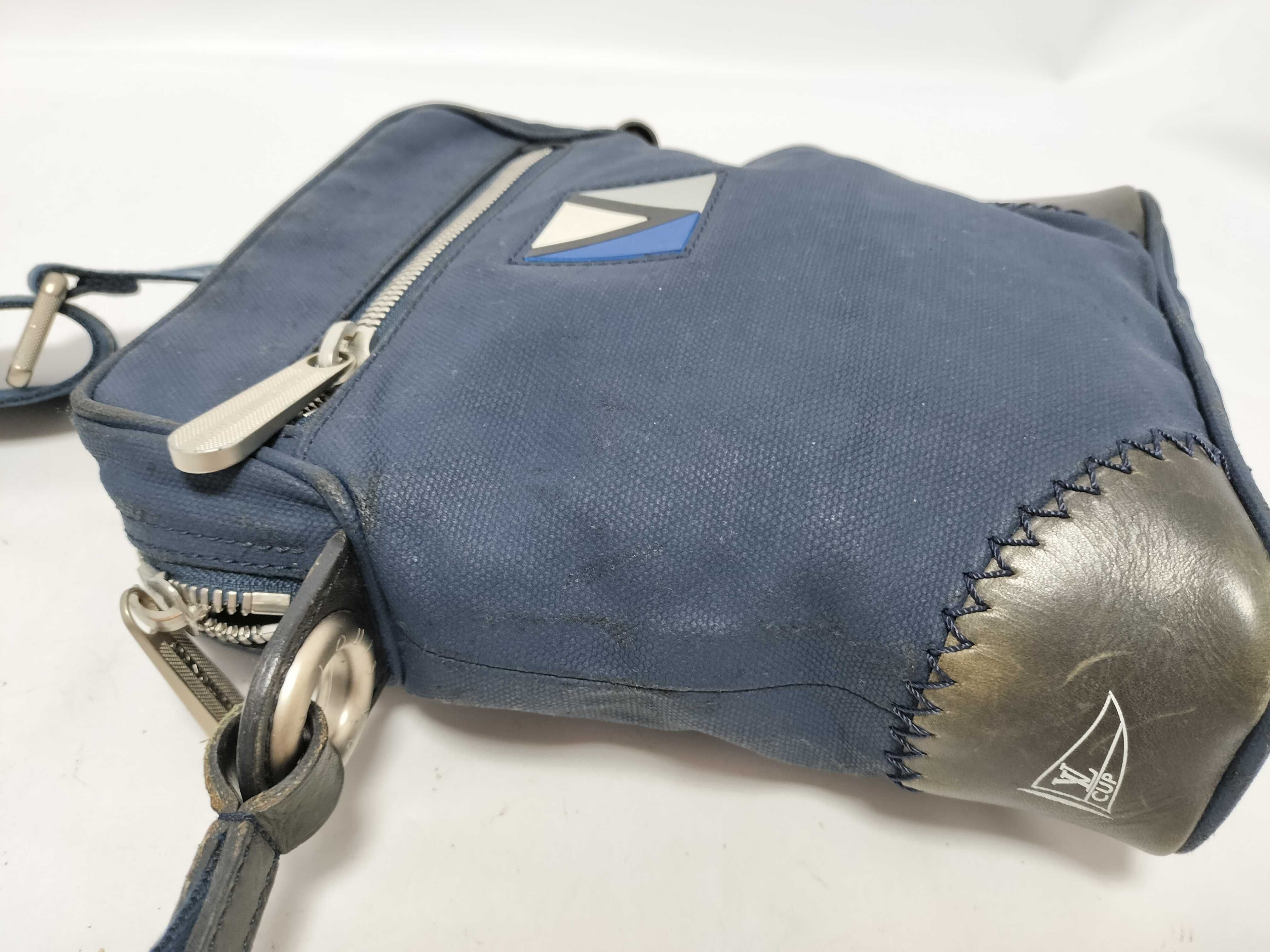 Shoulder bag — view 7
