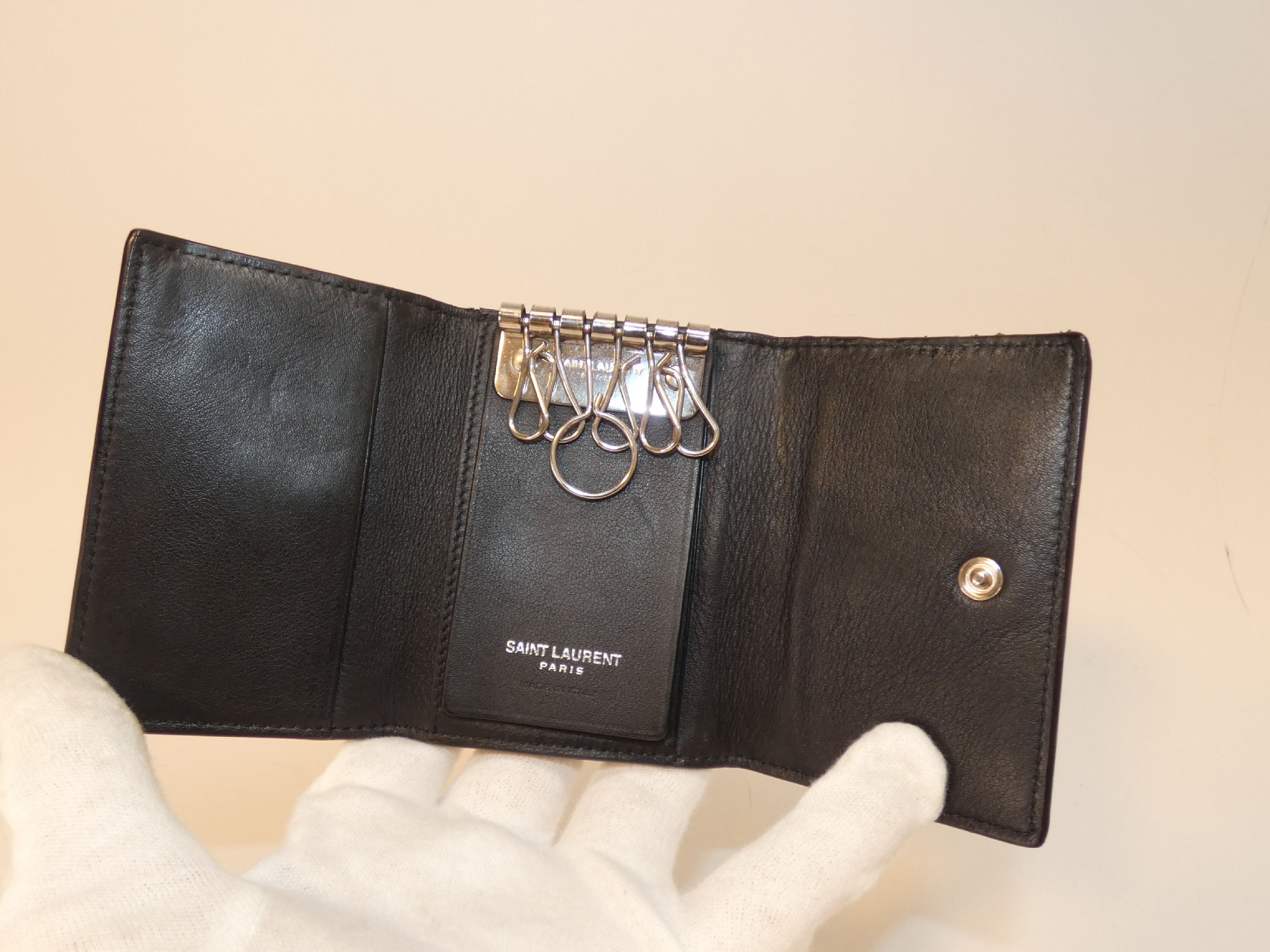 Front Logo Black Leather Key Case/Keychain — view 7