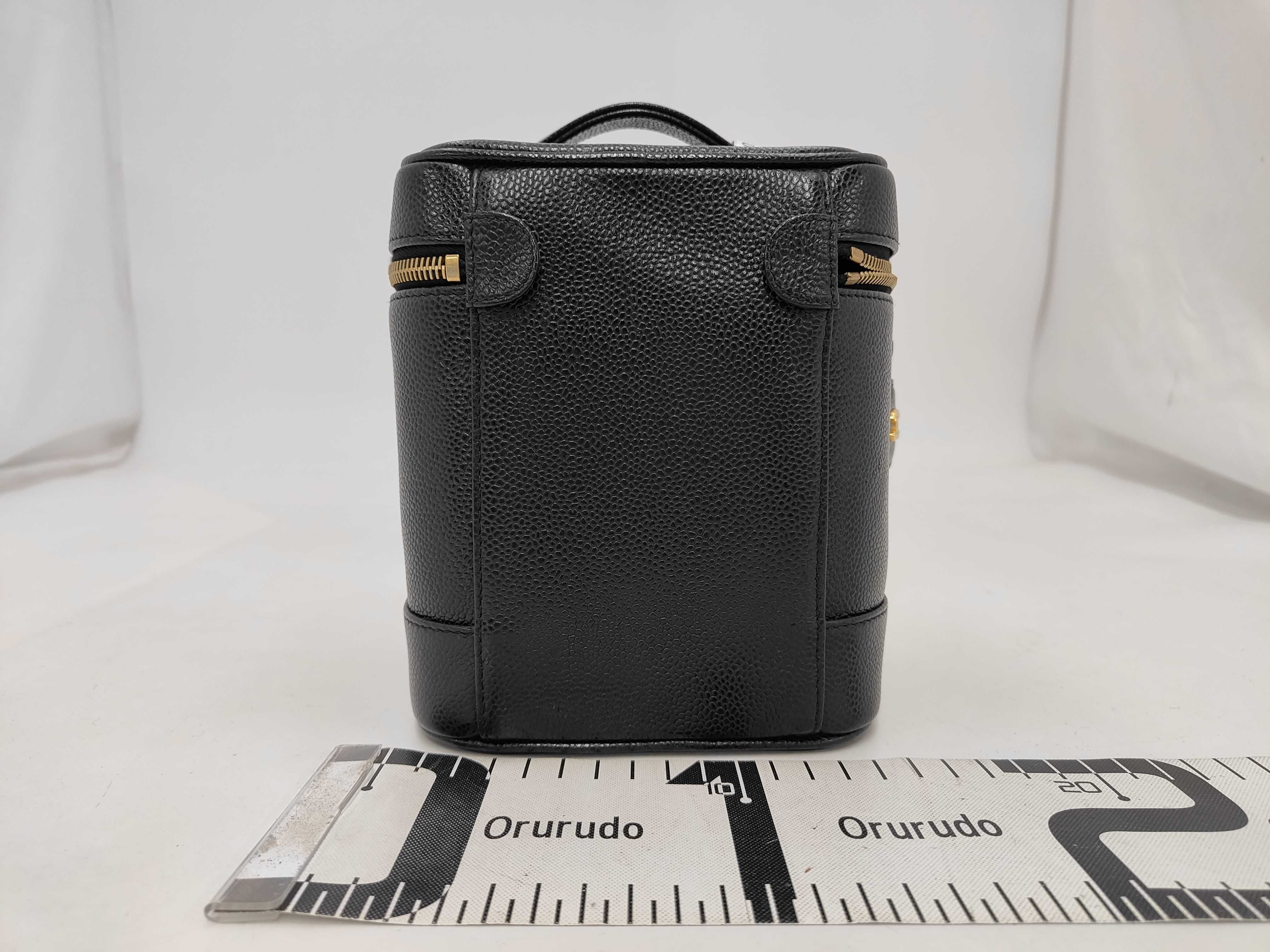 PH- Timeless Classic Vanity Case Black Leather Handbag Vanity Bag — view 2