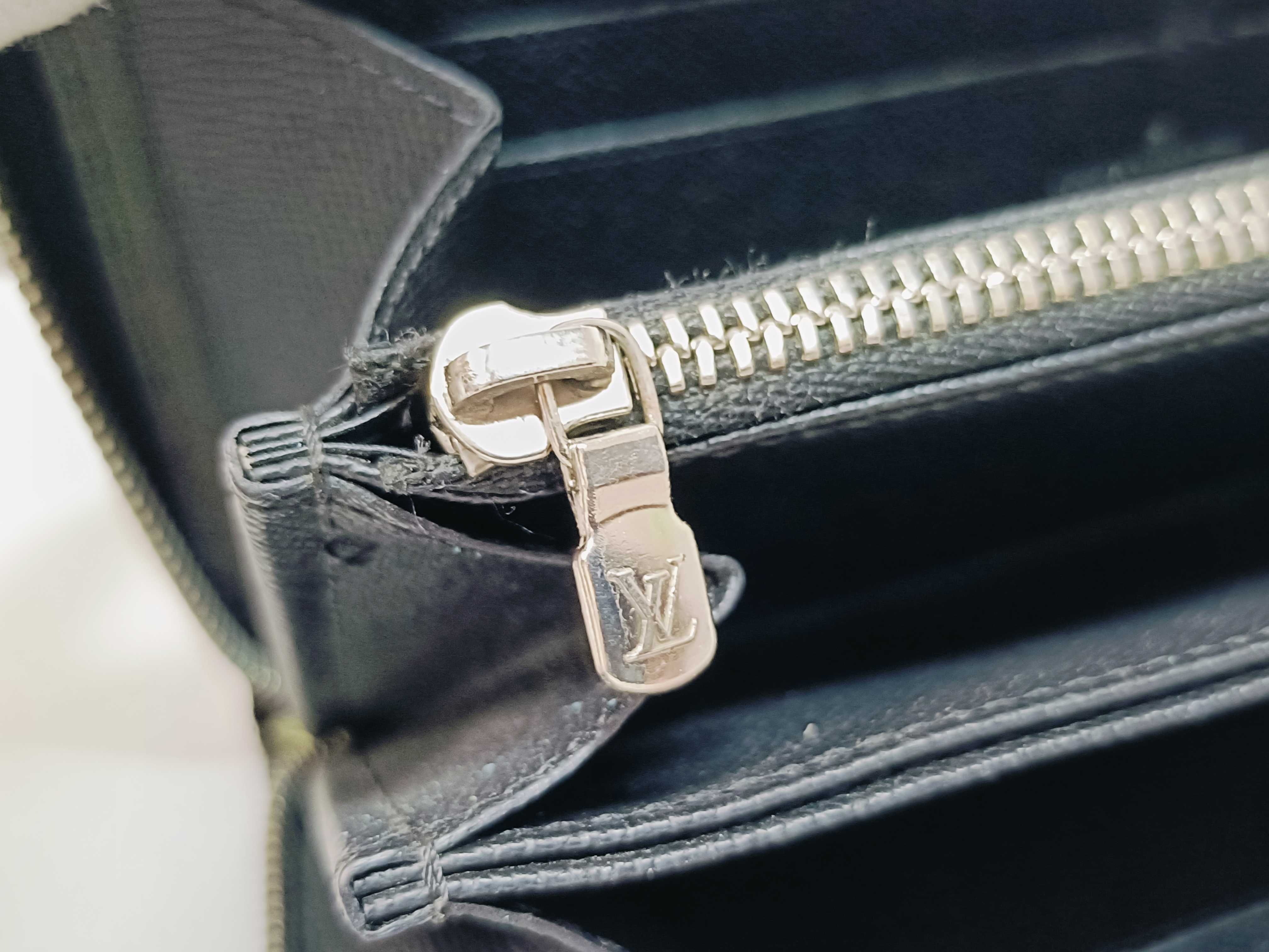 Epi M61857 Zippy Wallet — view 11