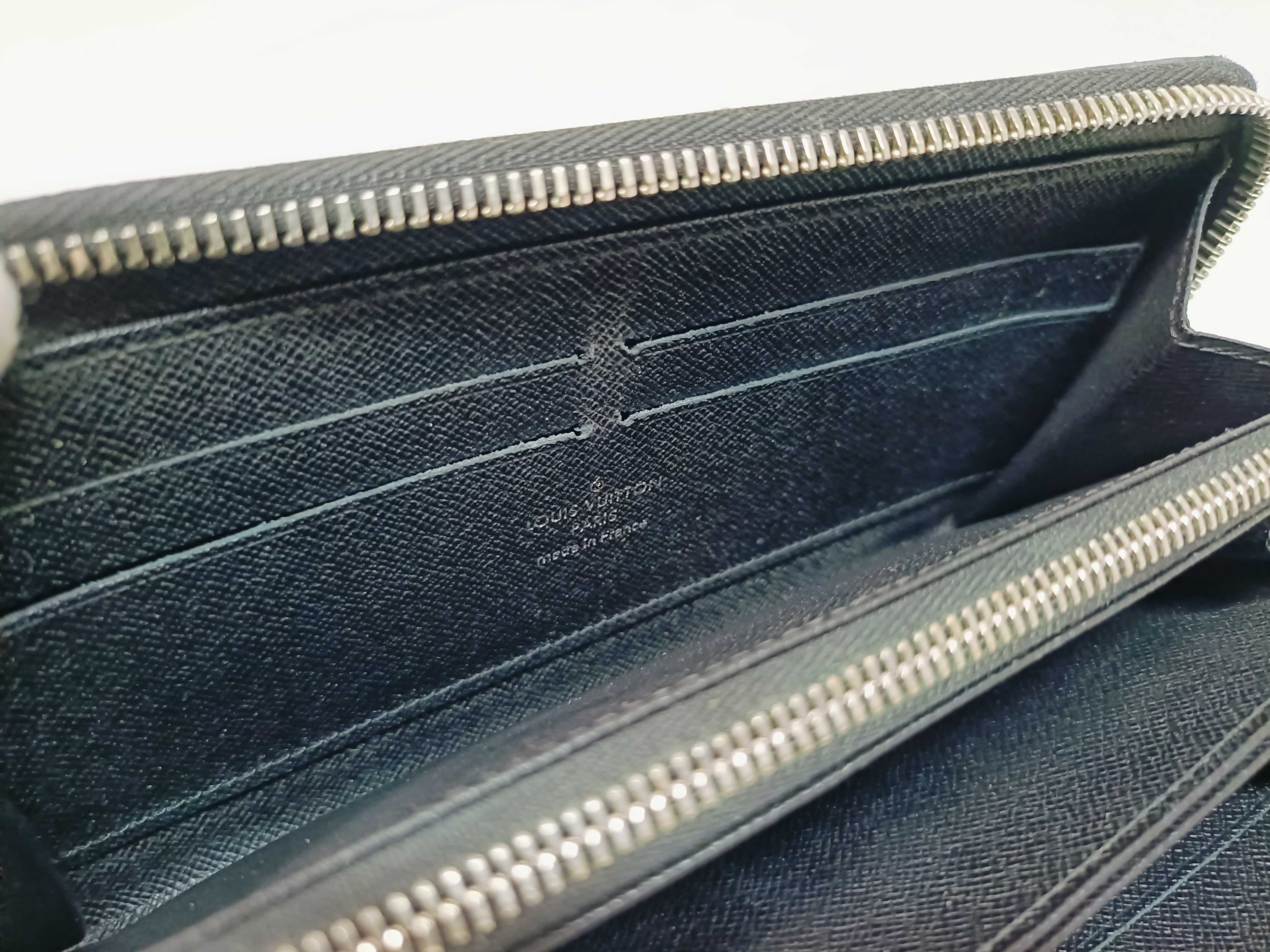 Epi M61857 Zippy Wallet — view 13