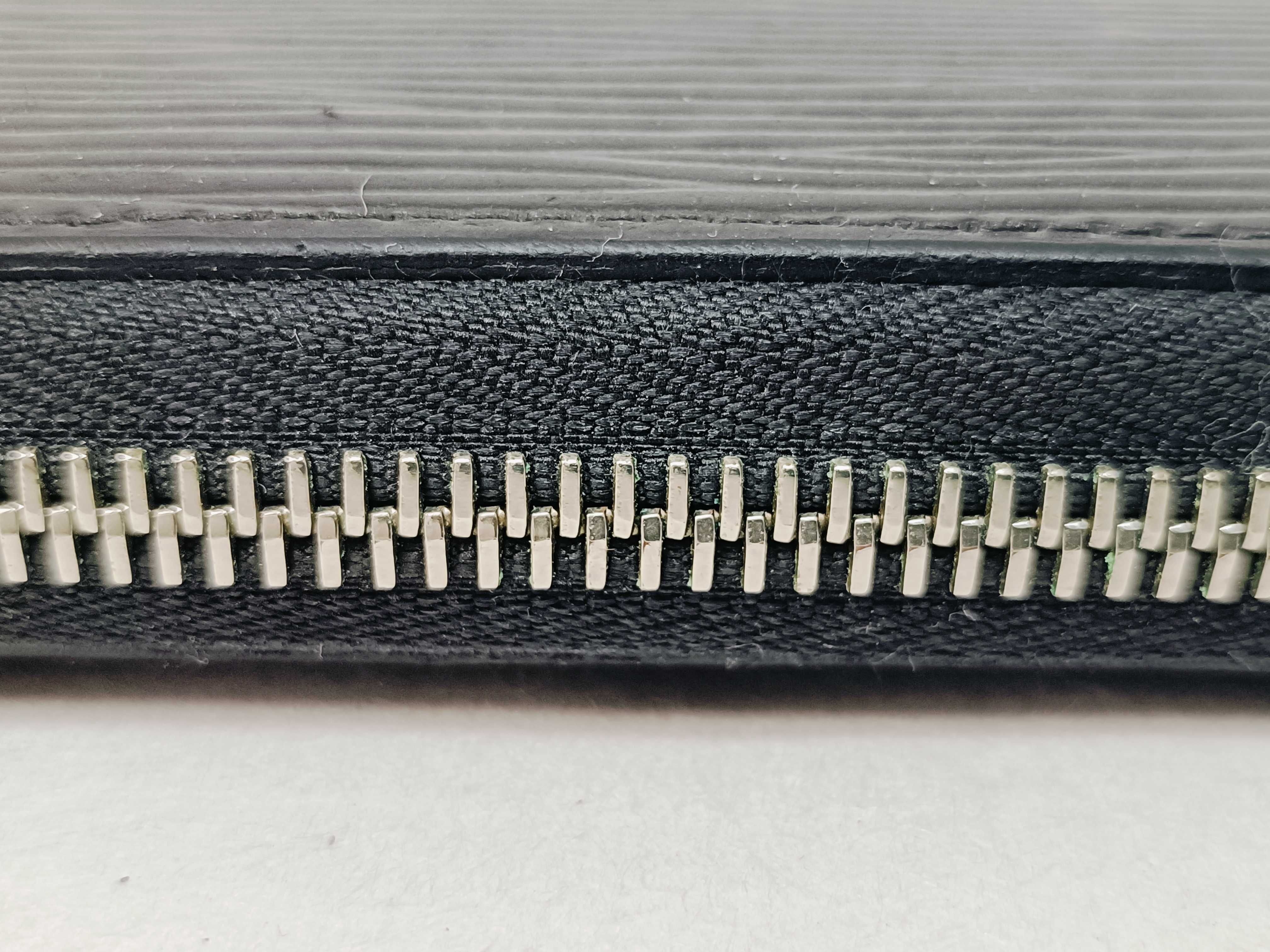 Epi M61857 Zippy Wallet — view 8