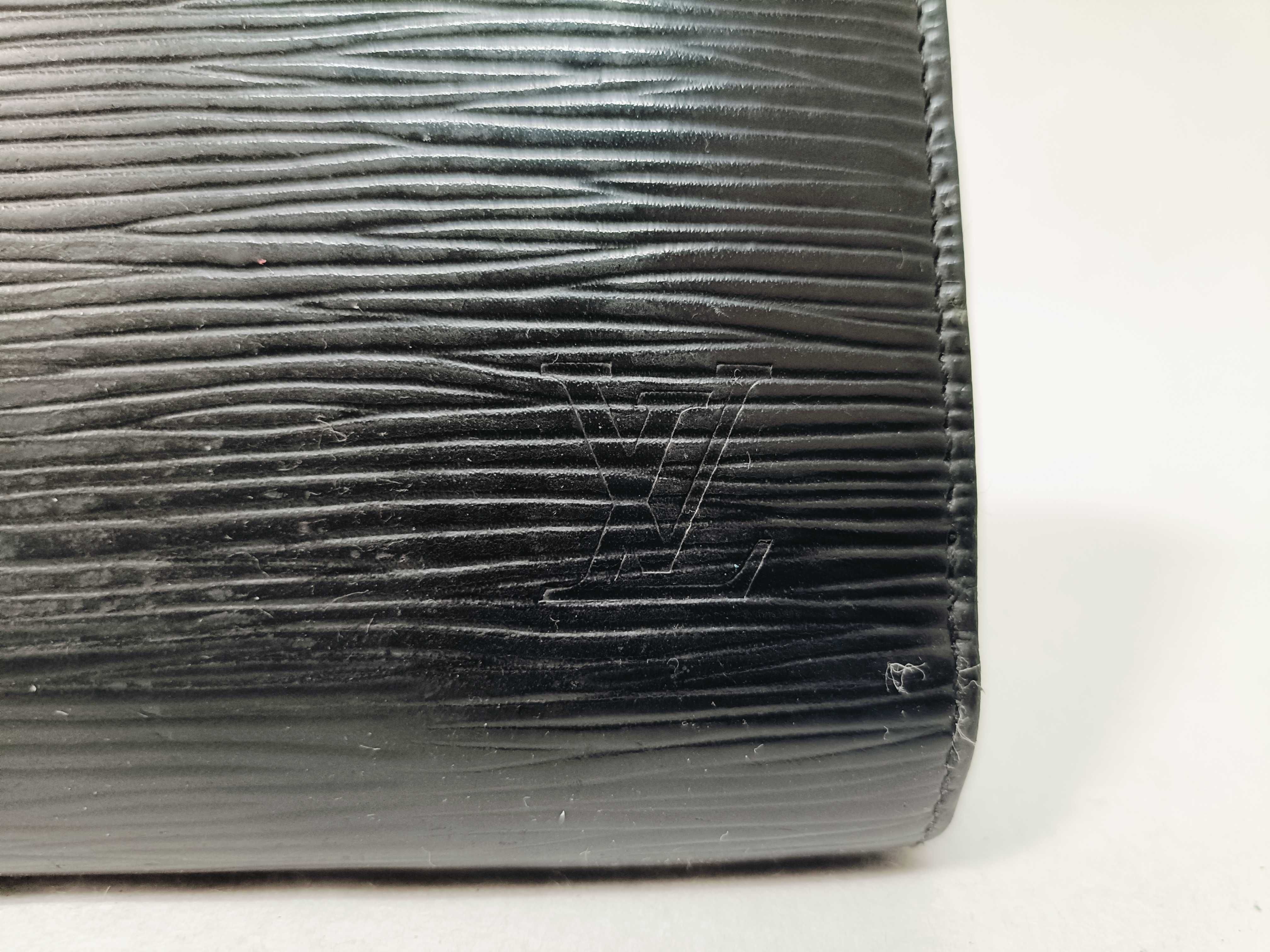 Epi M61857 Zippy Wallet — view 9