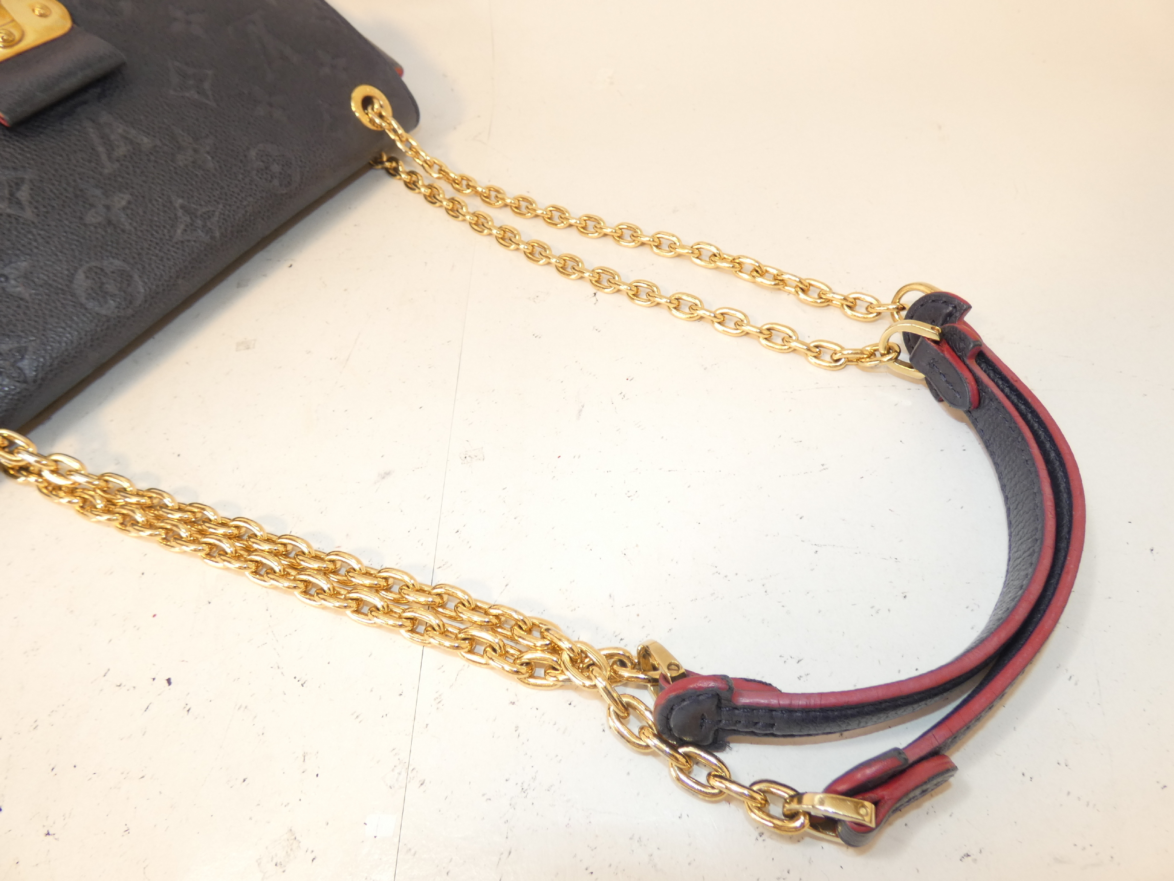 Vavin PM Empreinte Chain Shoulder Bag — view 4