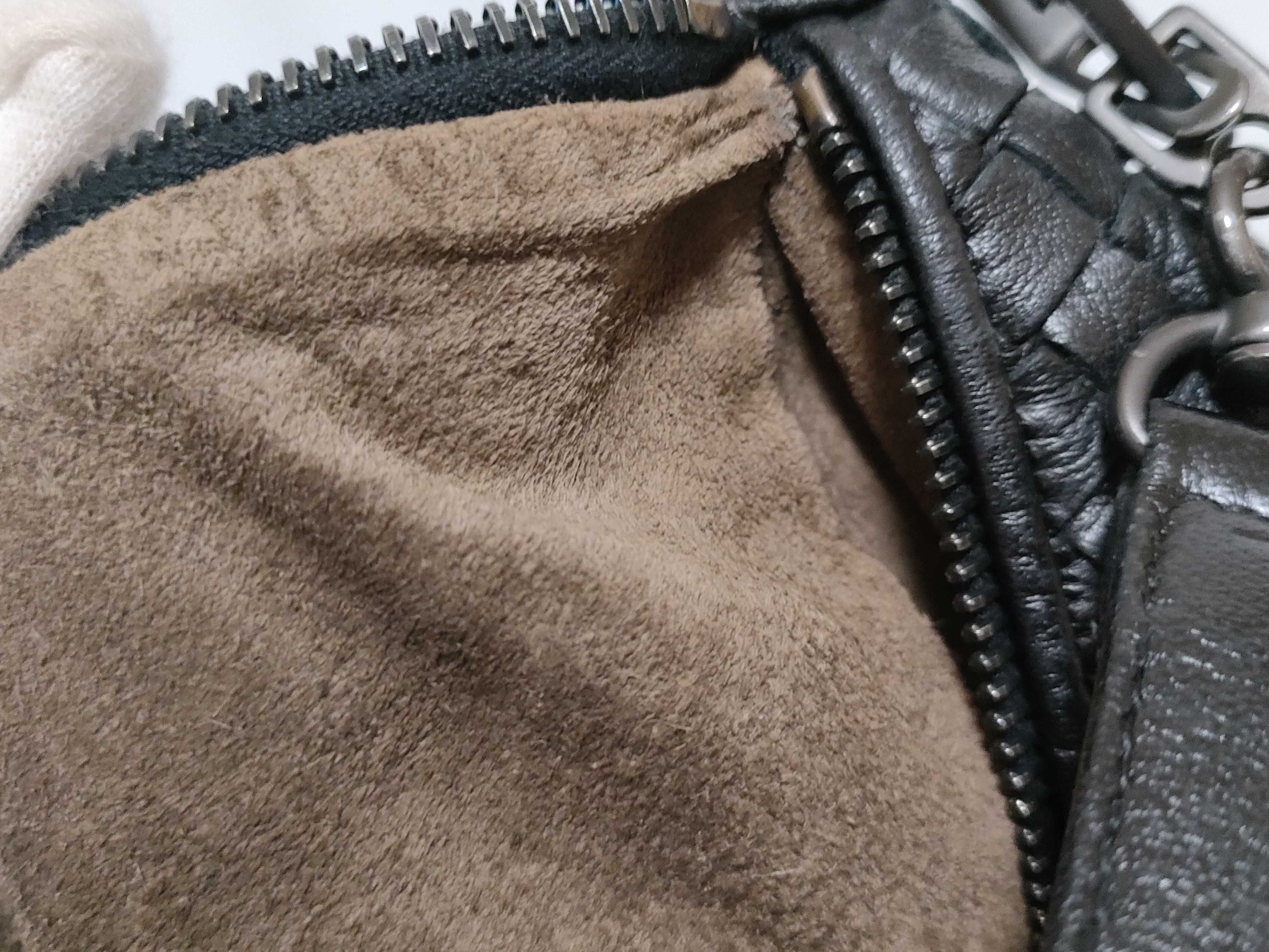 Intrecciato Shoulder Bag — view 9
