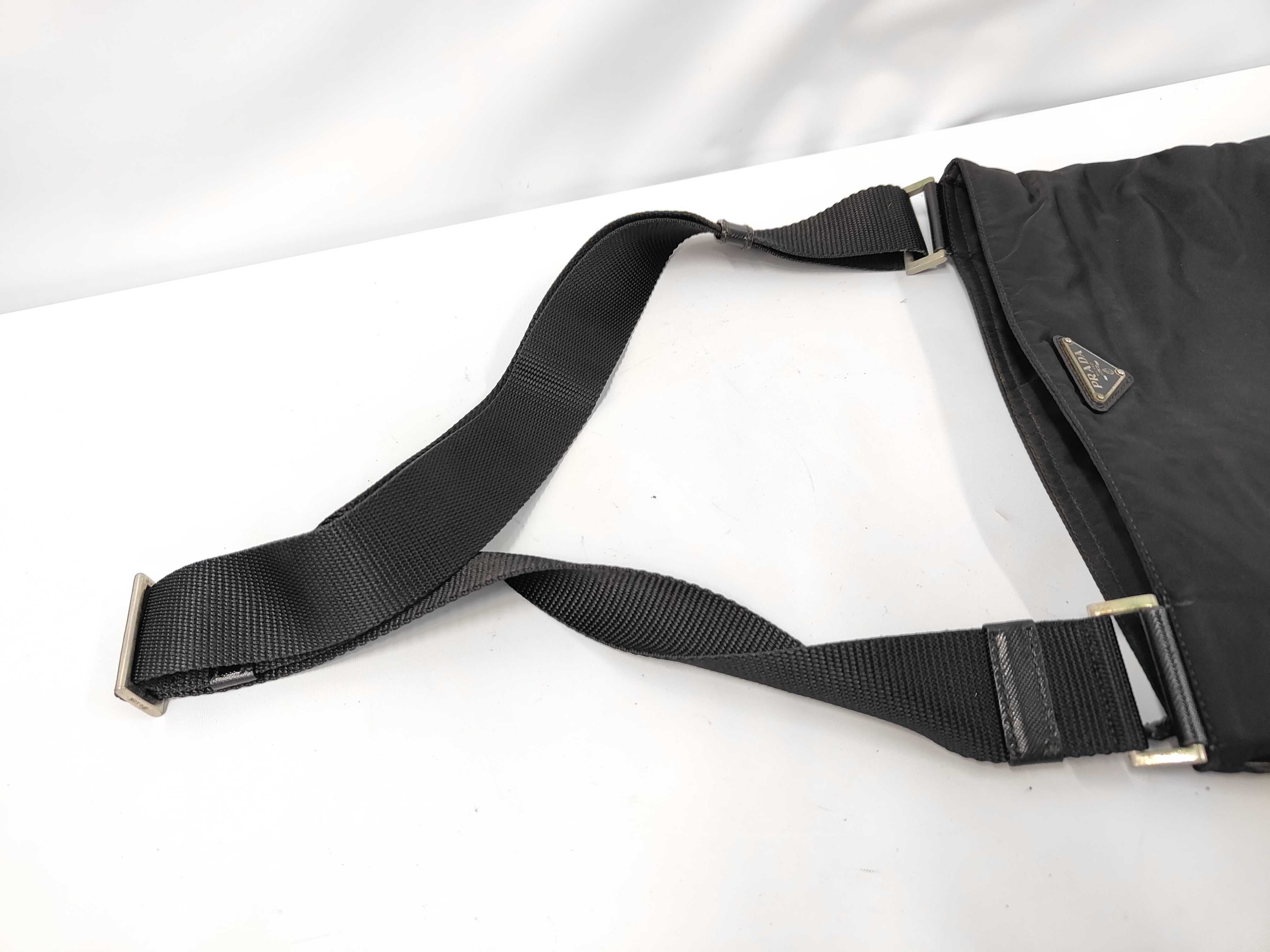 Shoulder Bag (Black) — view 5