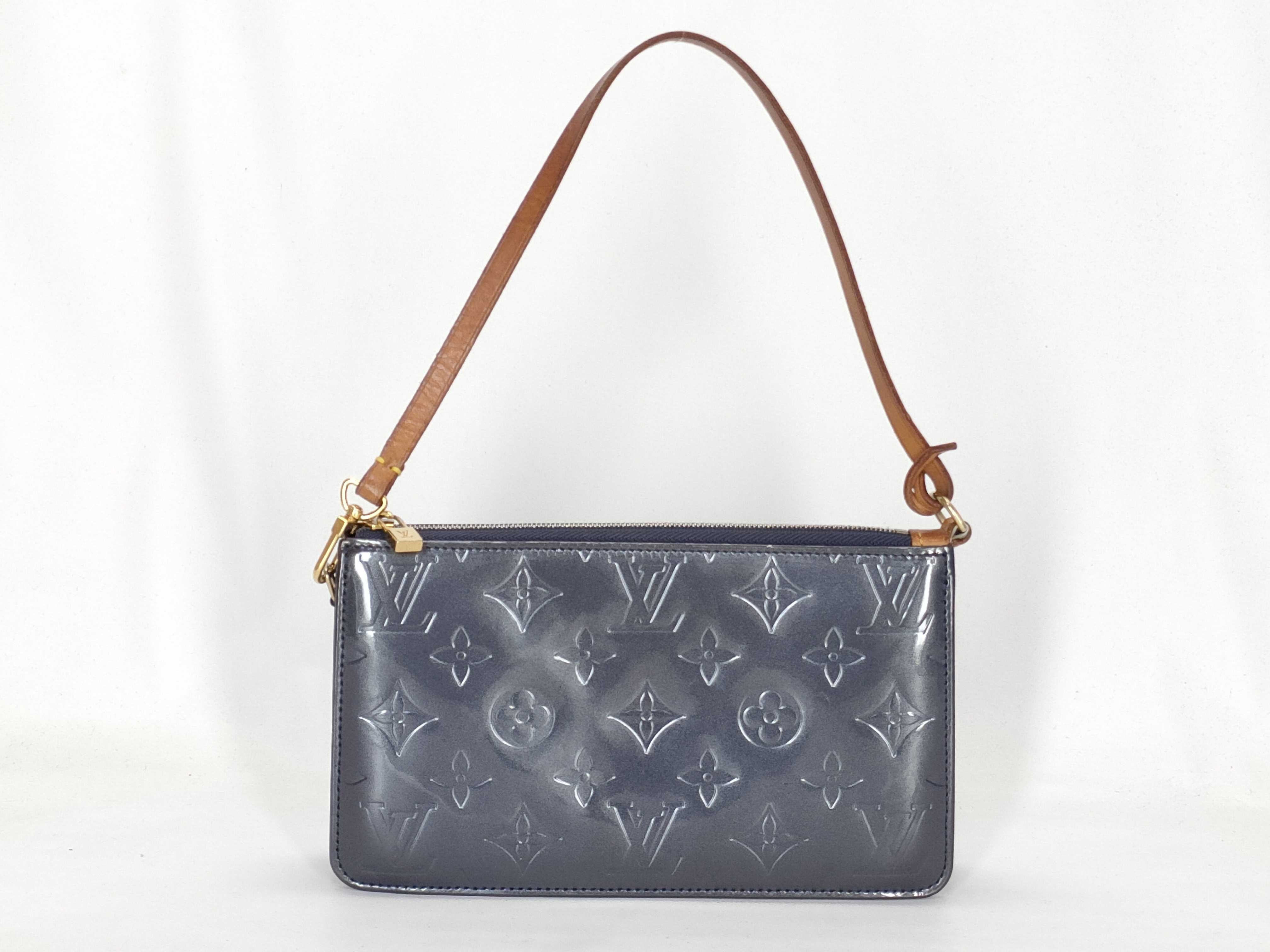 Vernis Louis Vuitton Vernis Accessory Pouch Bag Wallet Navy VI0015 M91344 Pouch