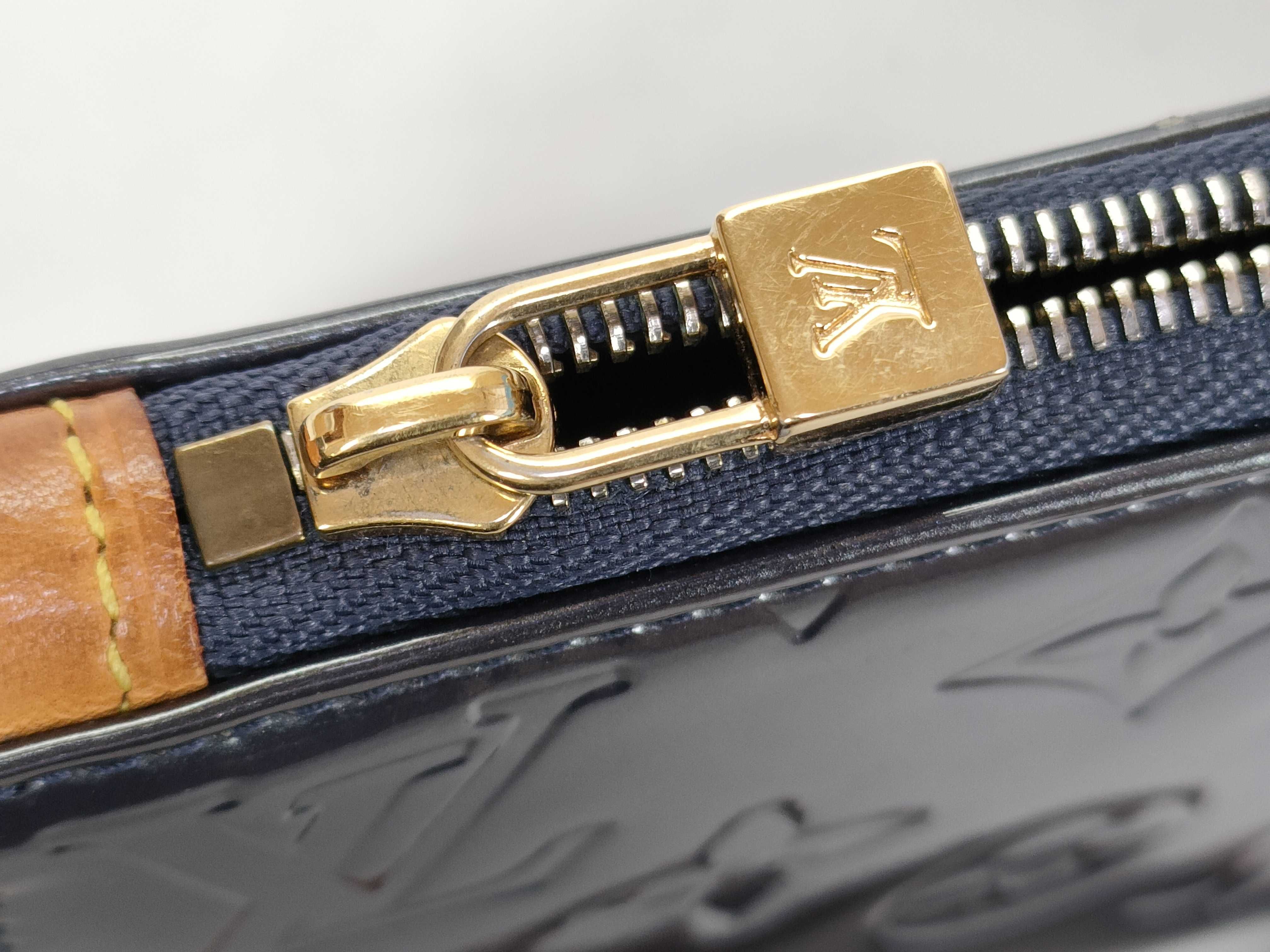 Vernis Louis Vuitton Vernis Accessory Pouch Bag Wallet Navy VI0015 M91344 Pouch — view 14
