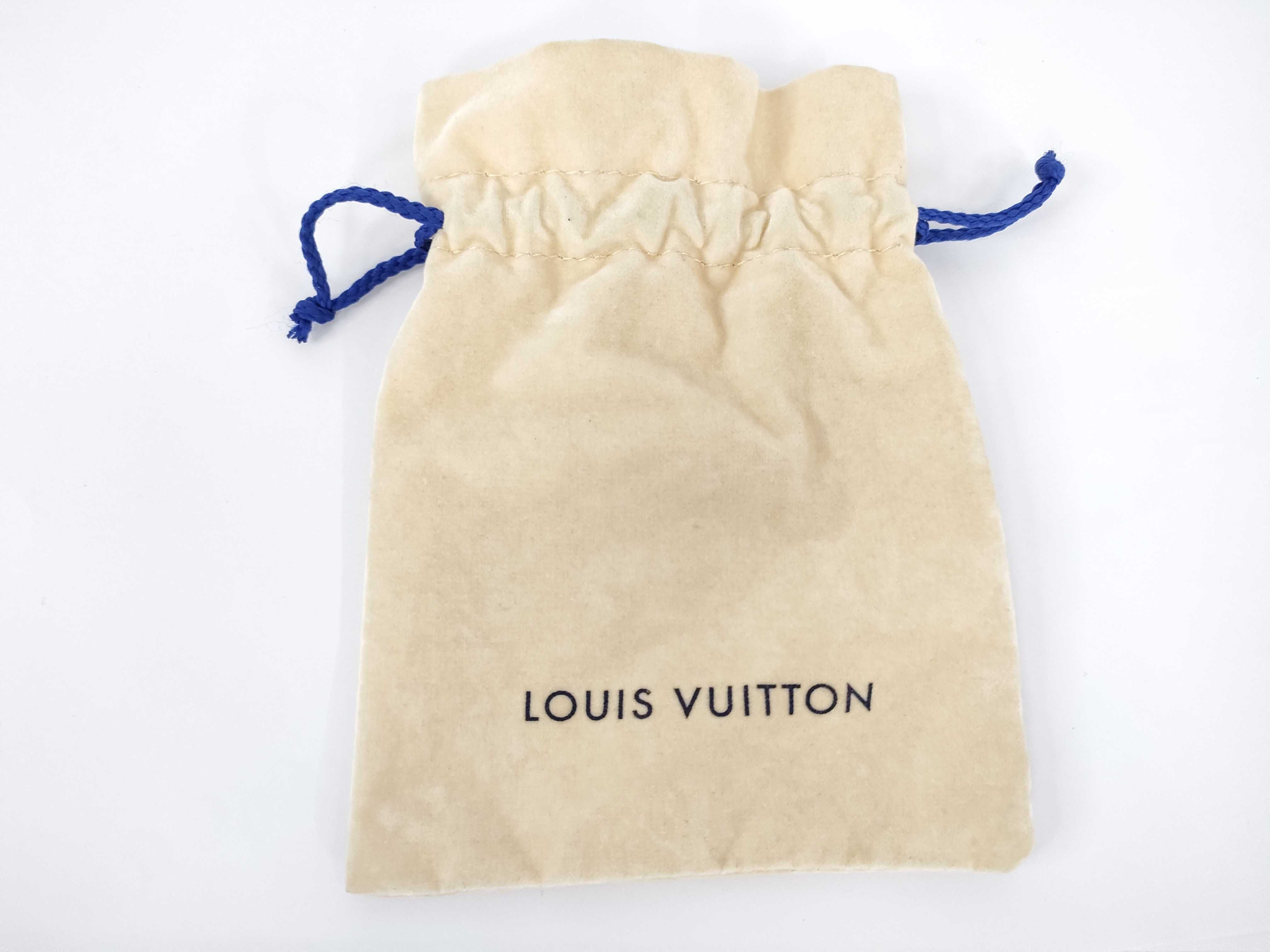 Monogram Louis Vuitton Monogram Smartphone Ring and other accessories — view 7