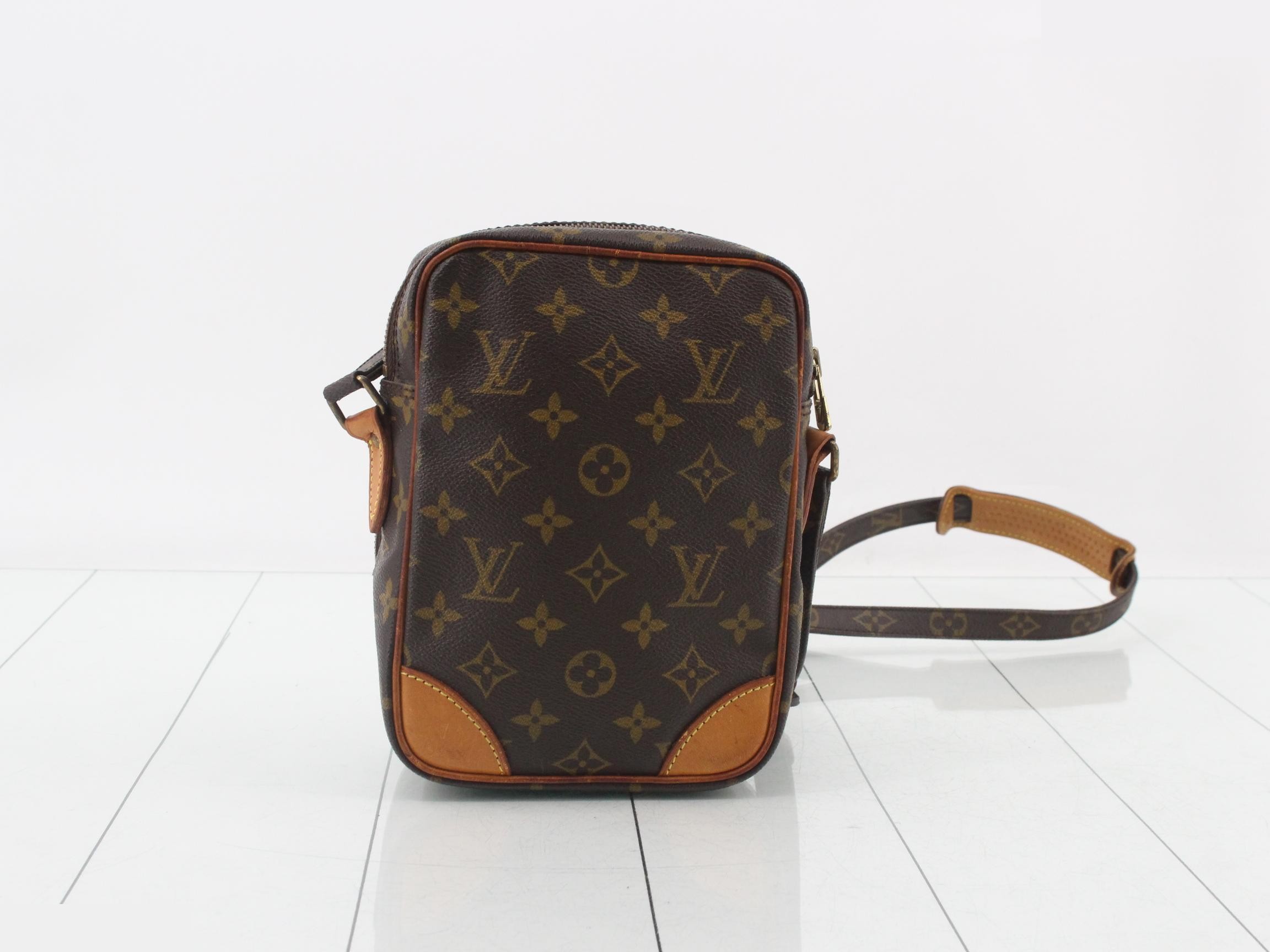 Monogram Shoulder Bag Amazon 873TH — view 2