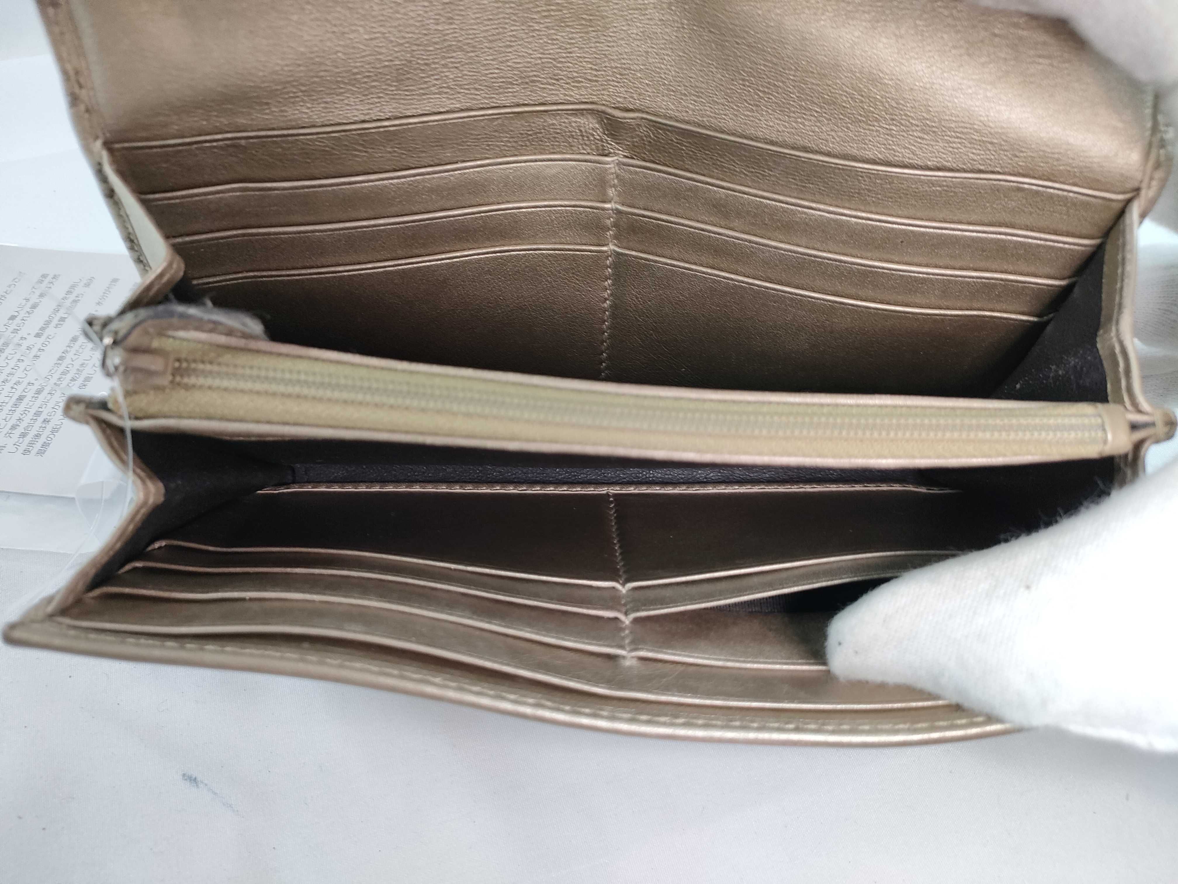 Bi-fold Long Wallet Gold Wallet — view 9