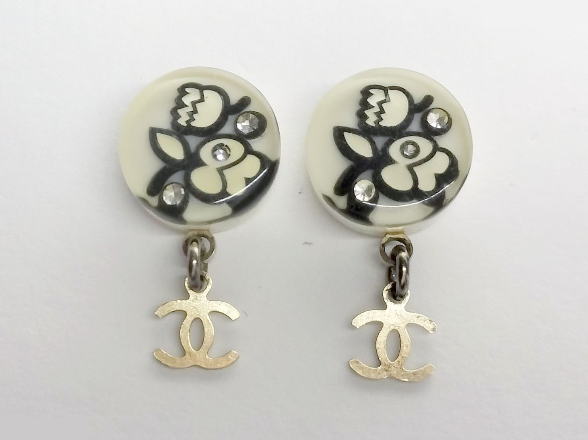 Coco dangle plastic earrings (with comments) — view 2