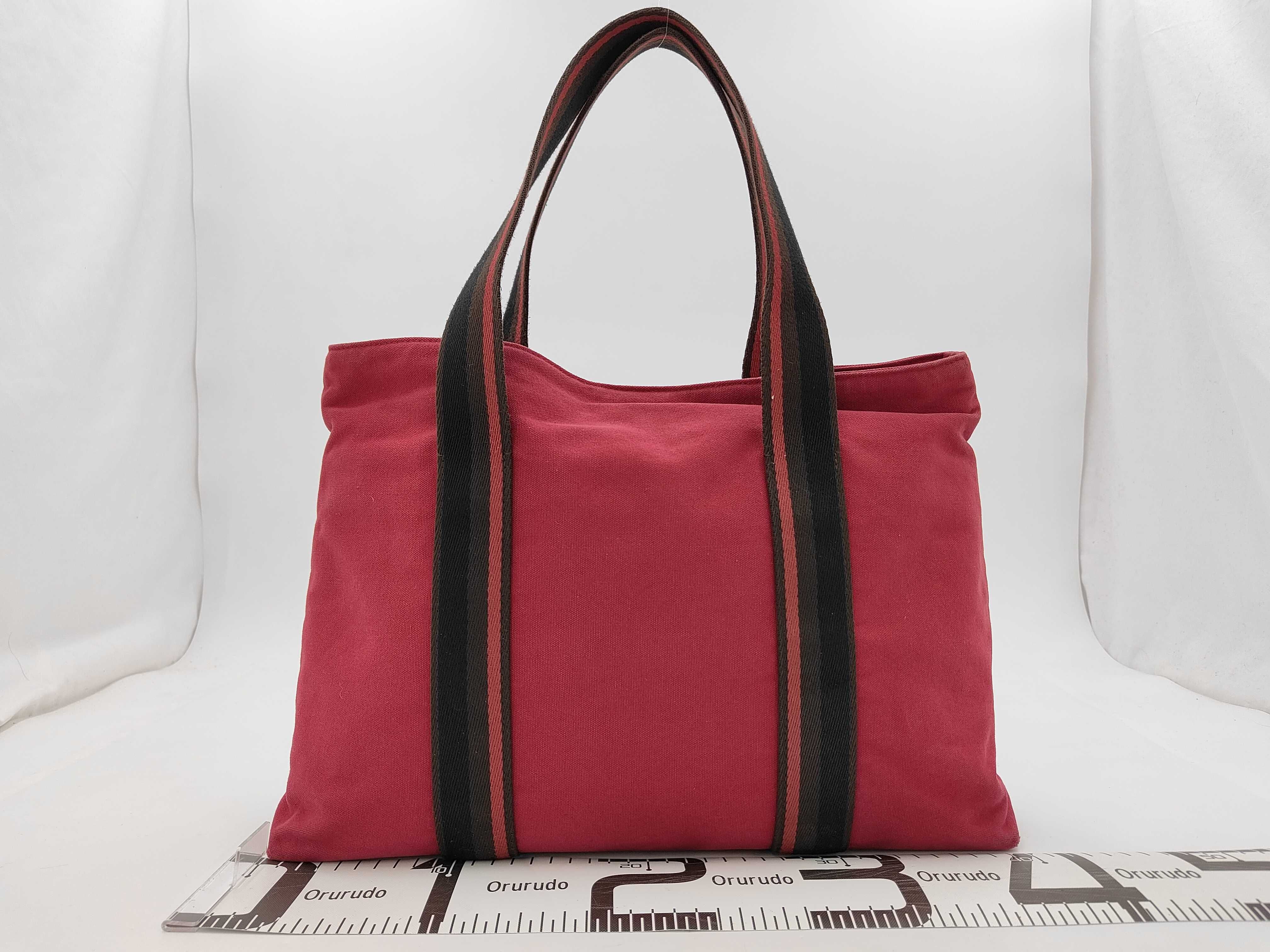 Troca Horizontal Tote Bag — view 2