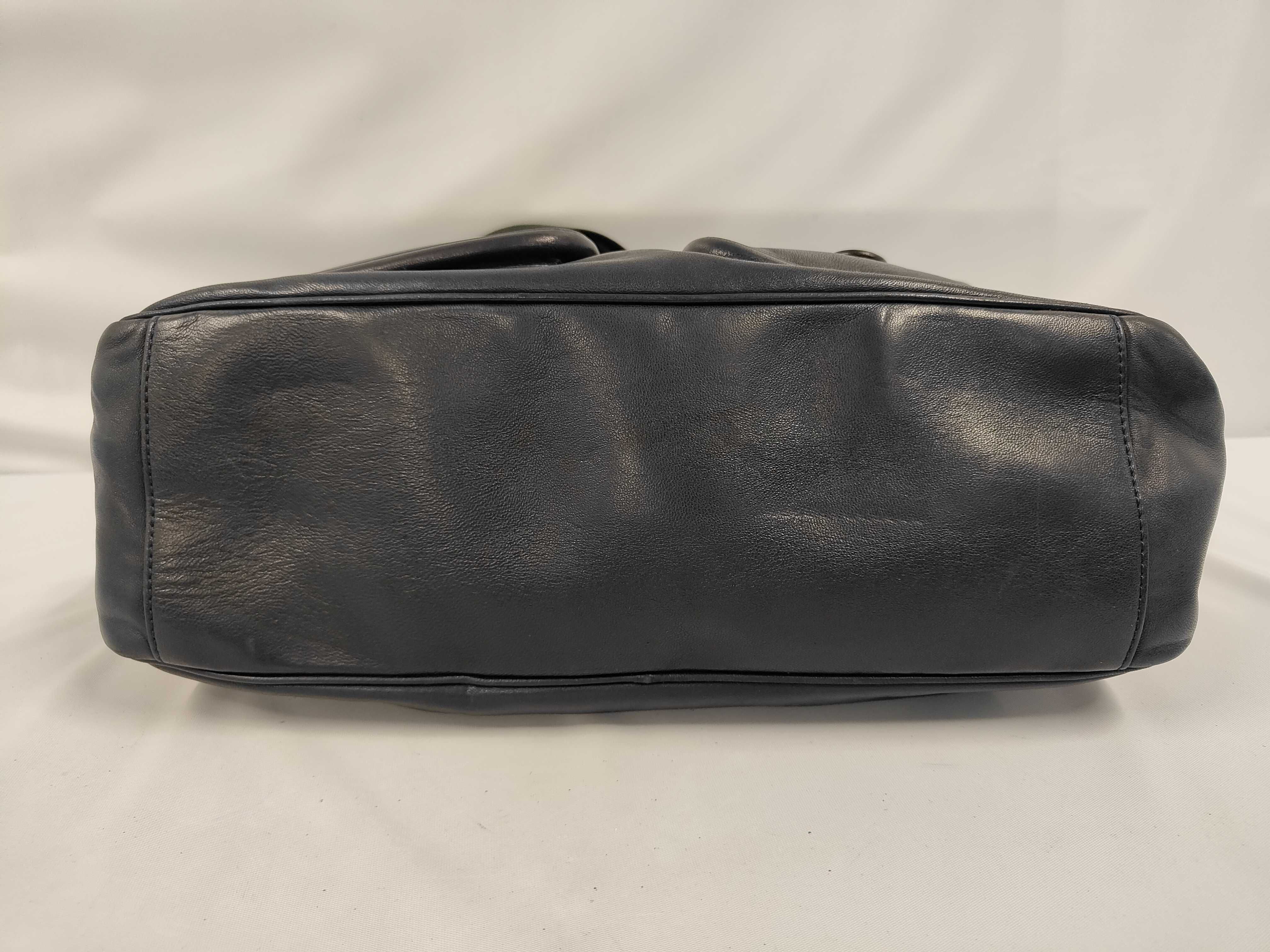 Leather Messenger Bag, Navy, Shoulder Bag — view 3