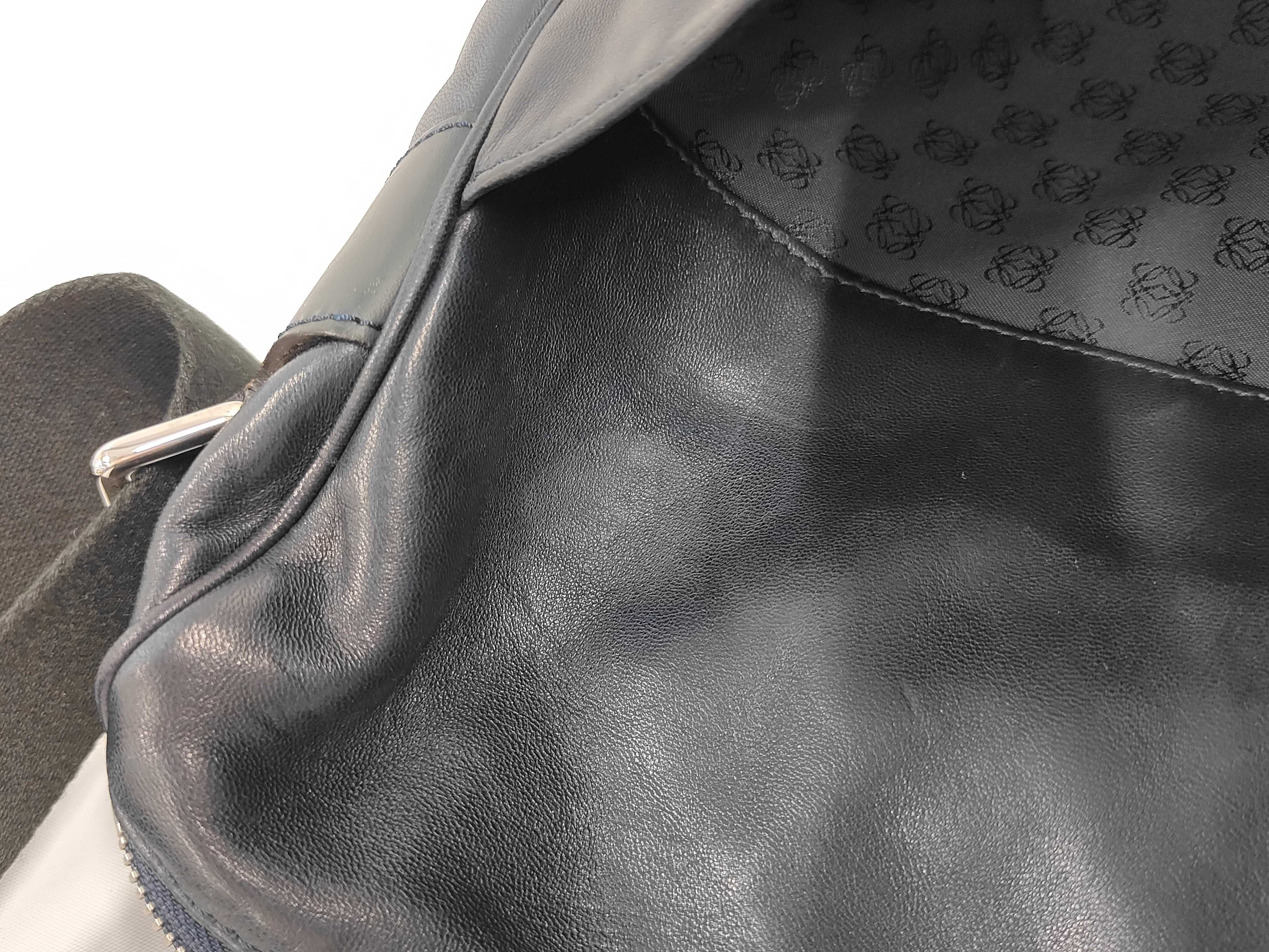 Leather Messenger Bag, Navy, Shoulder Bag — view 9