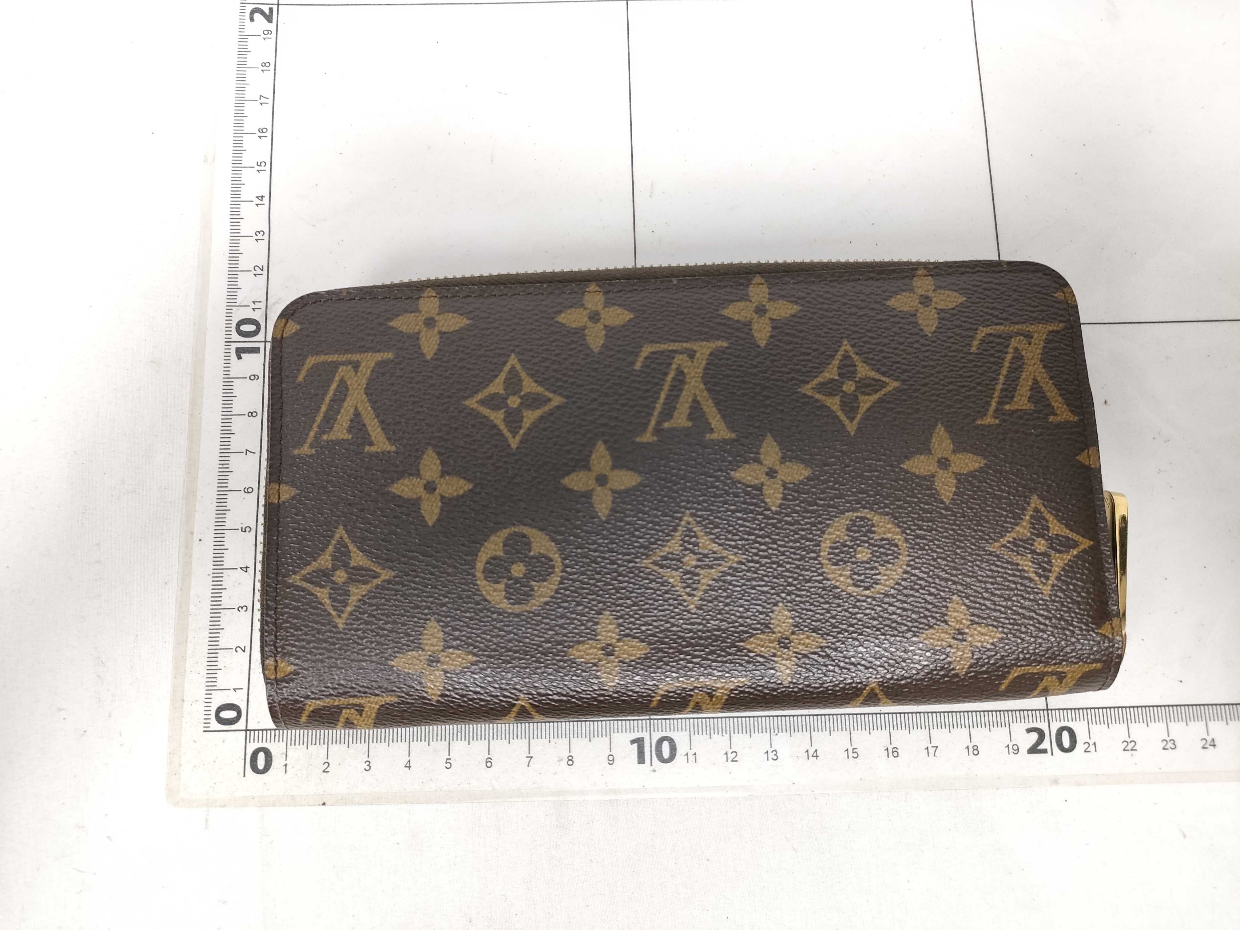 Monogram Zippy Wallet M60017/CA5121 — view 2
