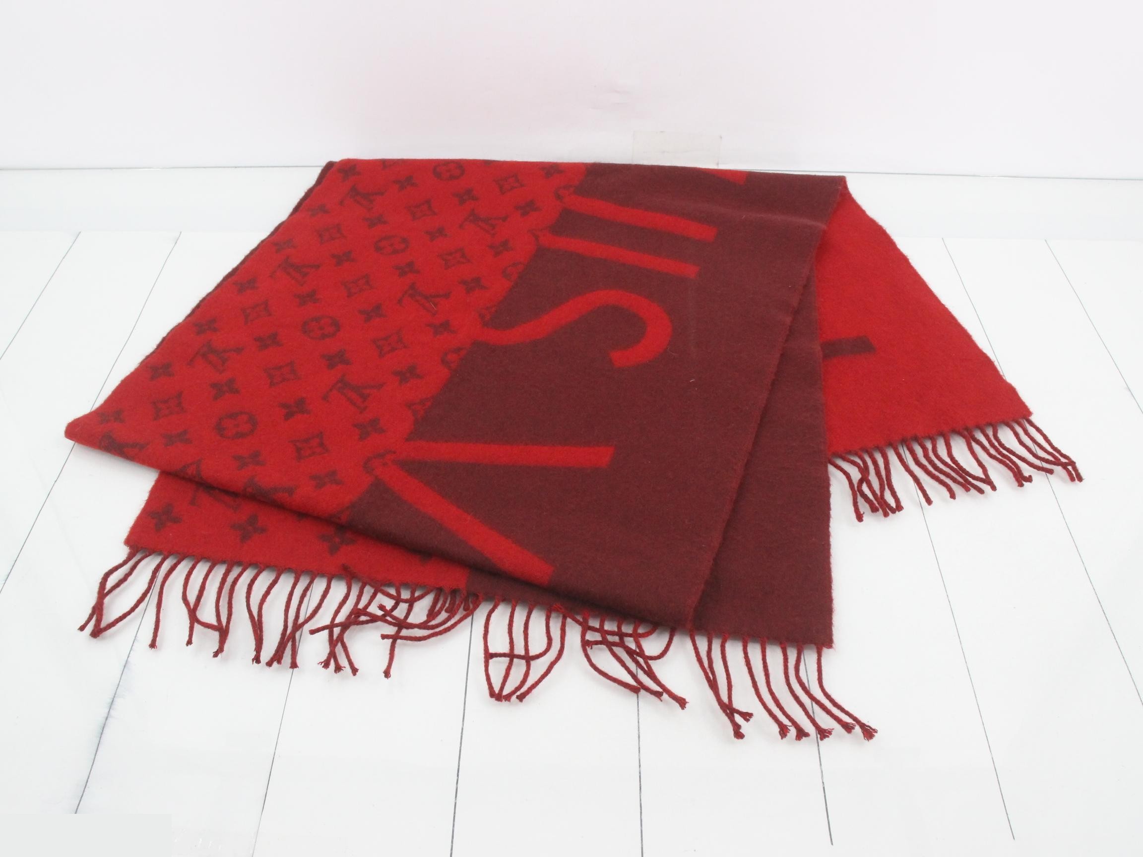 Monogram large stole with tag, red, cashmere — view 3