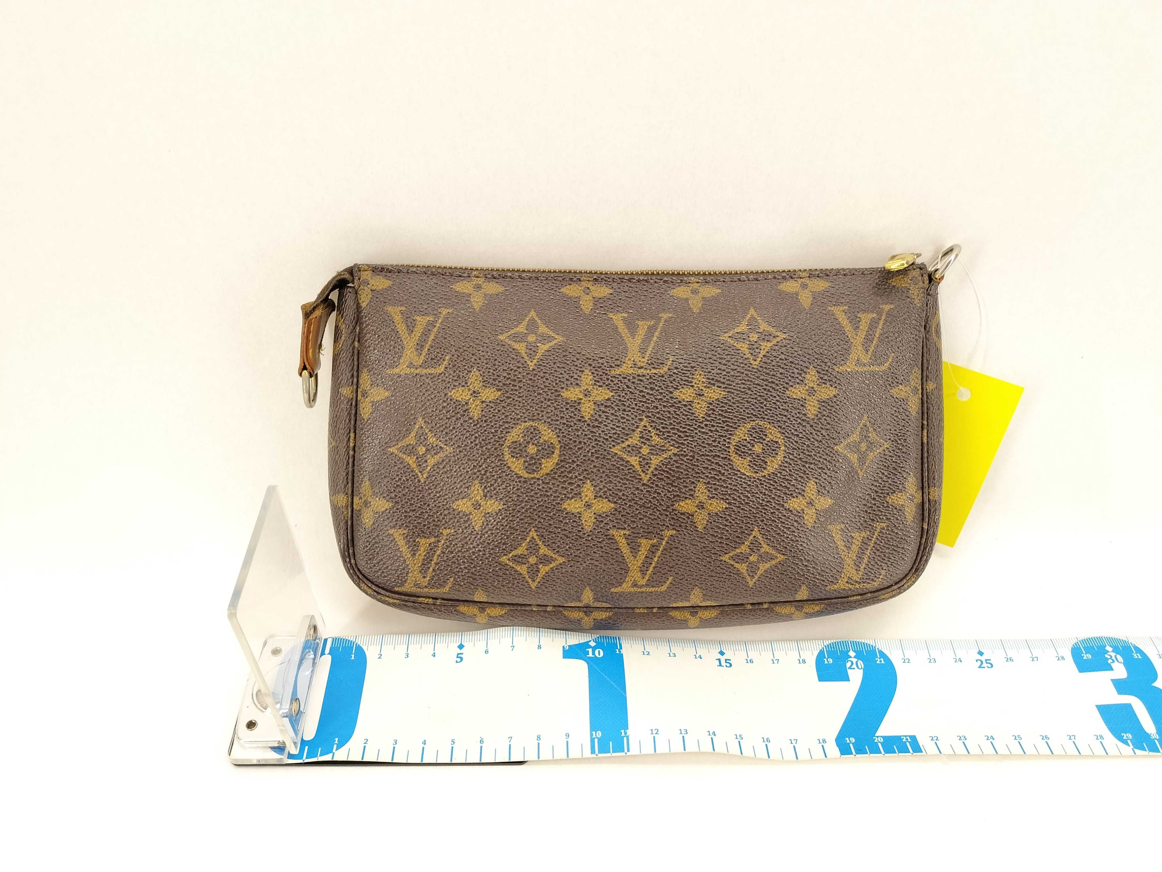 Monogram M40712 Pochette Accessoires — view 2