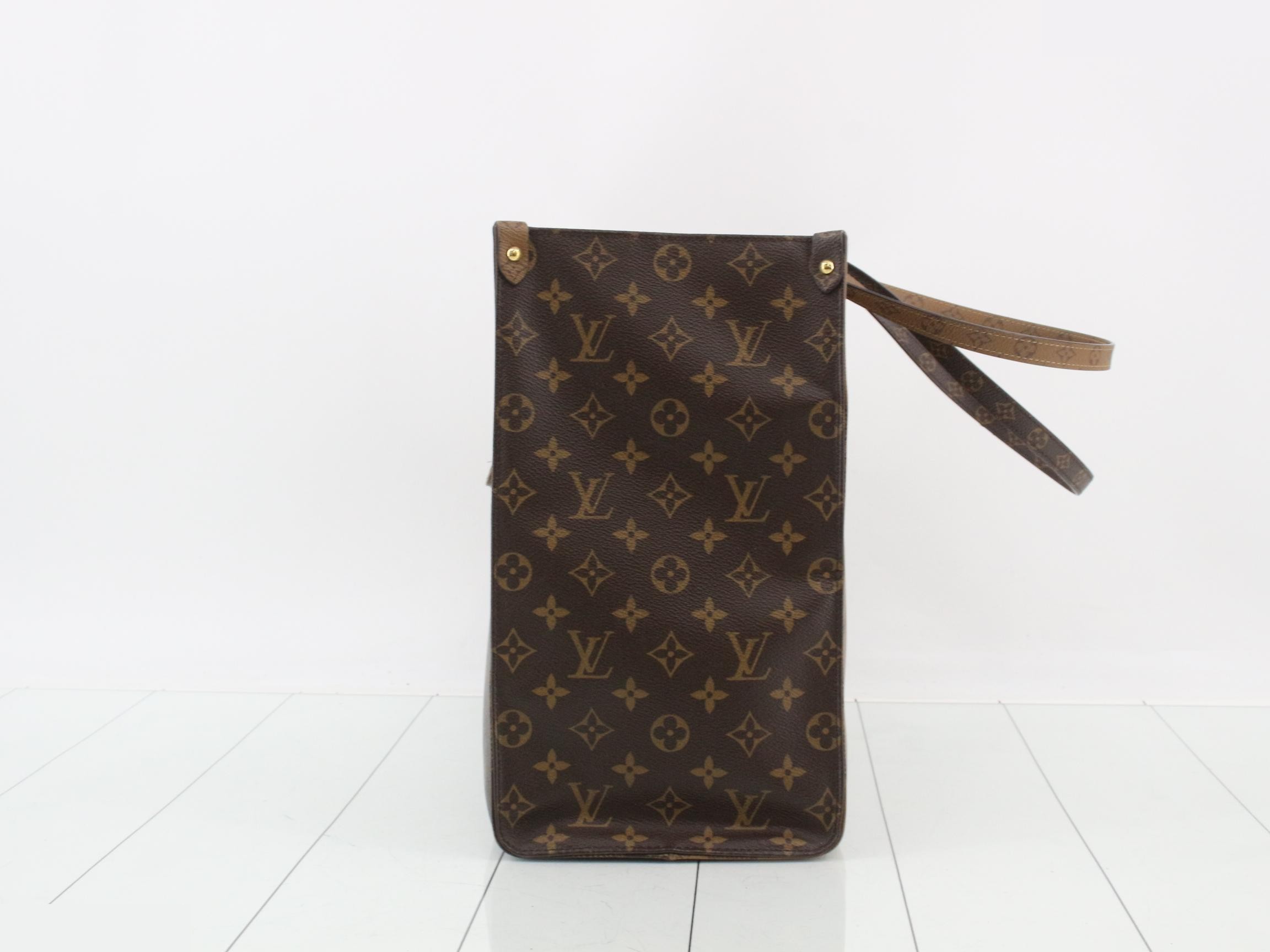 LV x UF OnTheGo GM — view 3