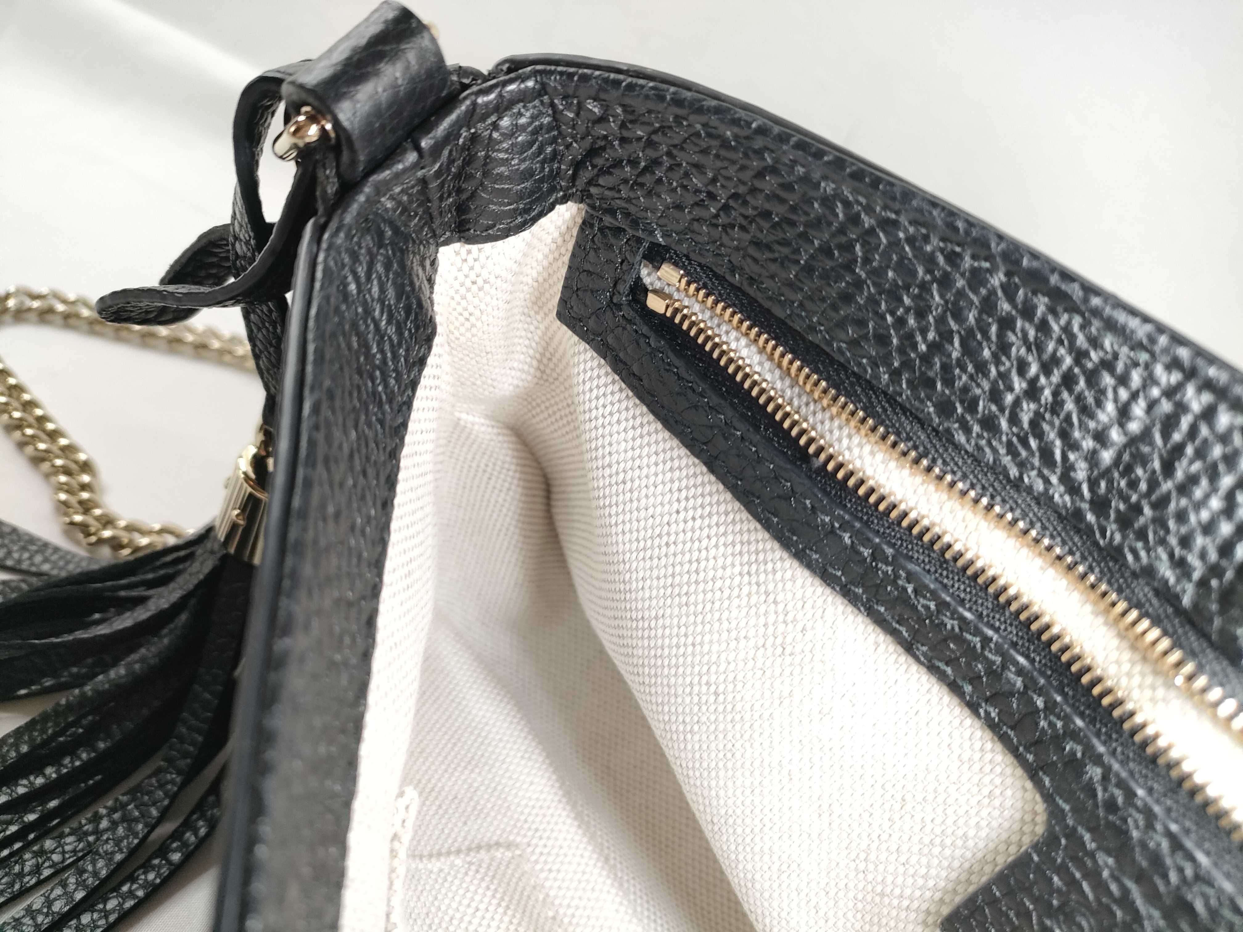 Soho Chain Shoulder Bag Interlocking G Shoulder Bag — view 11