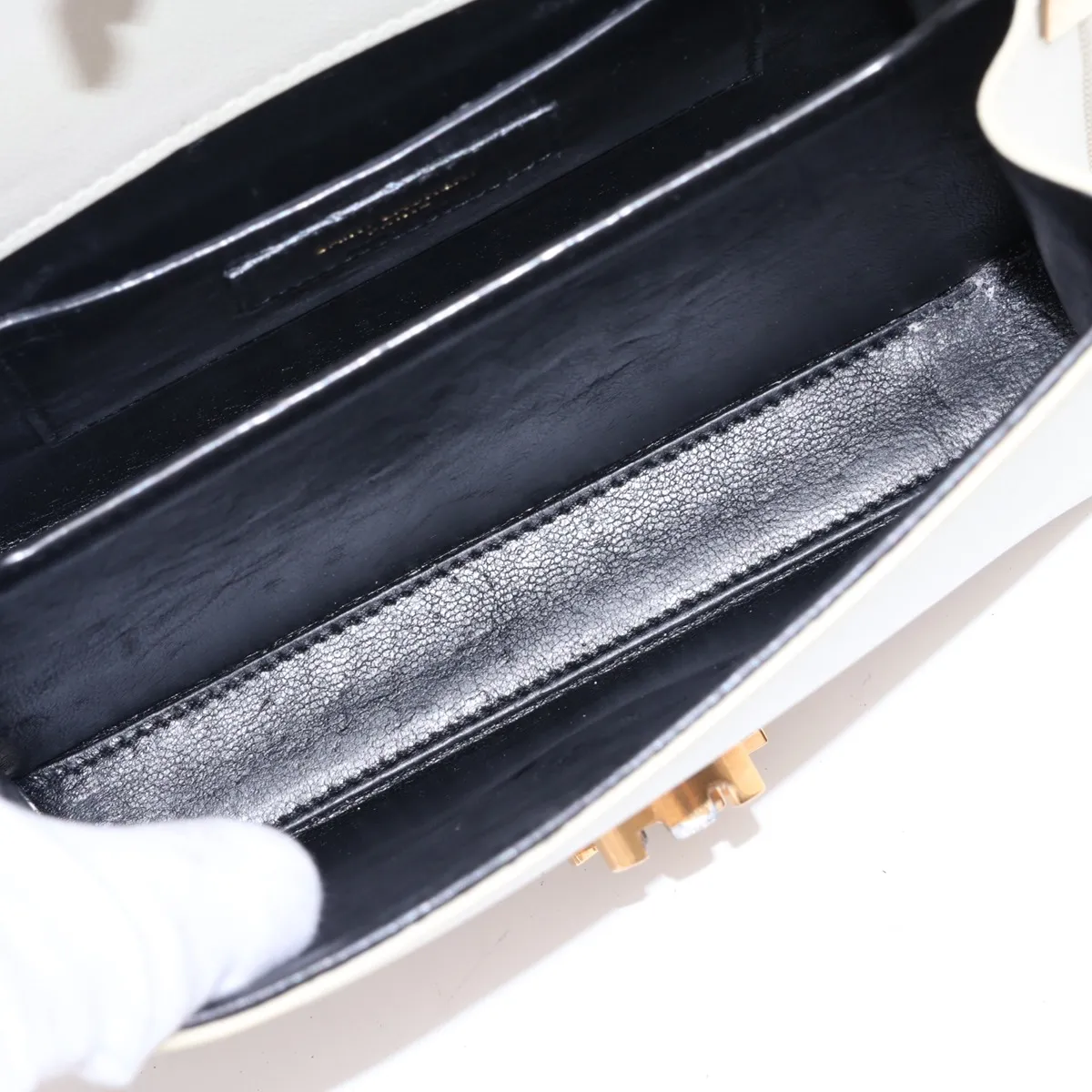 Cassandra Leather 2-Way Handbag, White, 623930 — view 8
