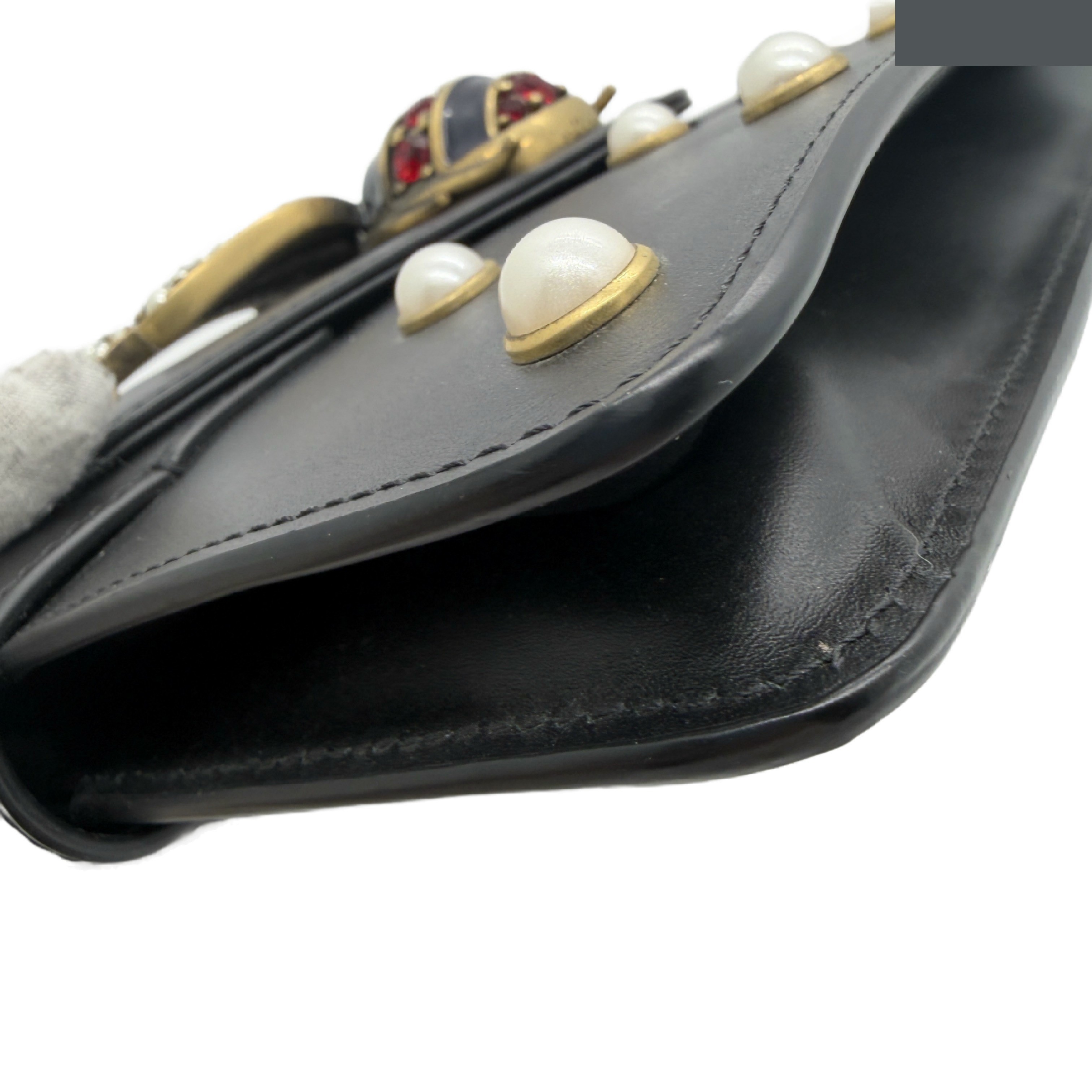 Queen Margaret Shoulder Bag — view 4