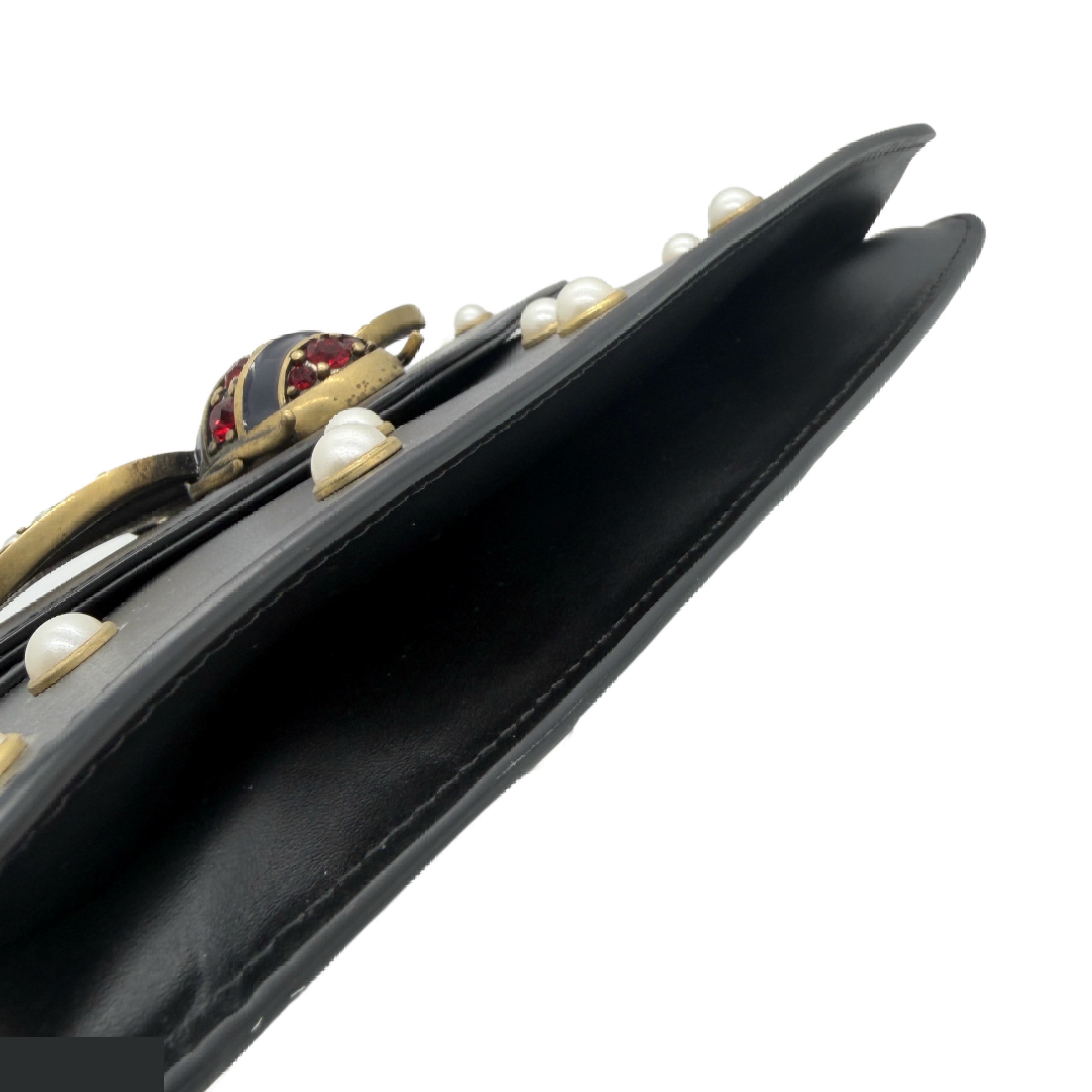 Queen Margaret Shoulder Bag — view 5