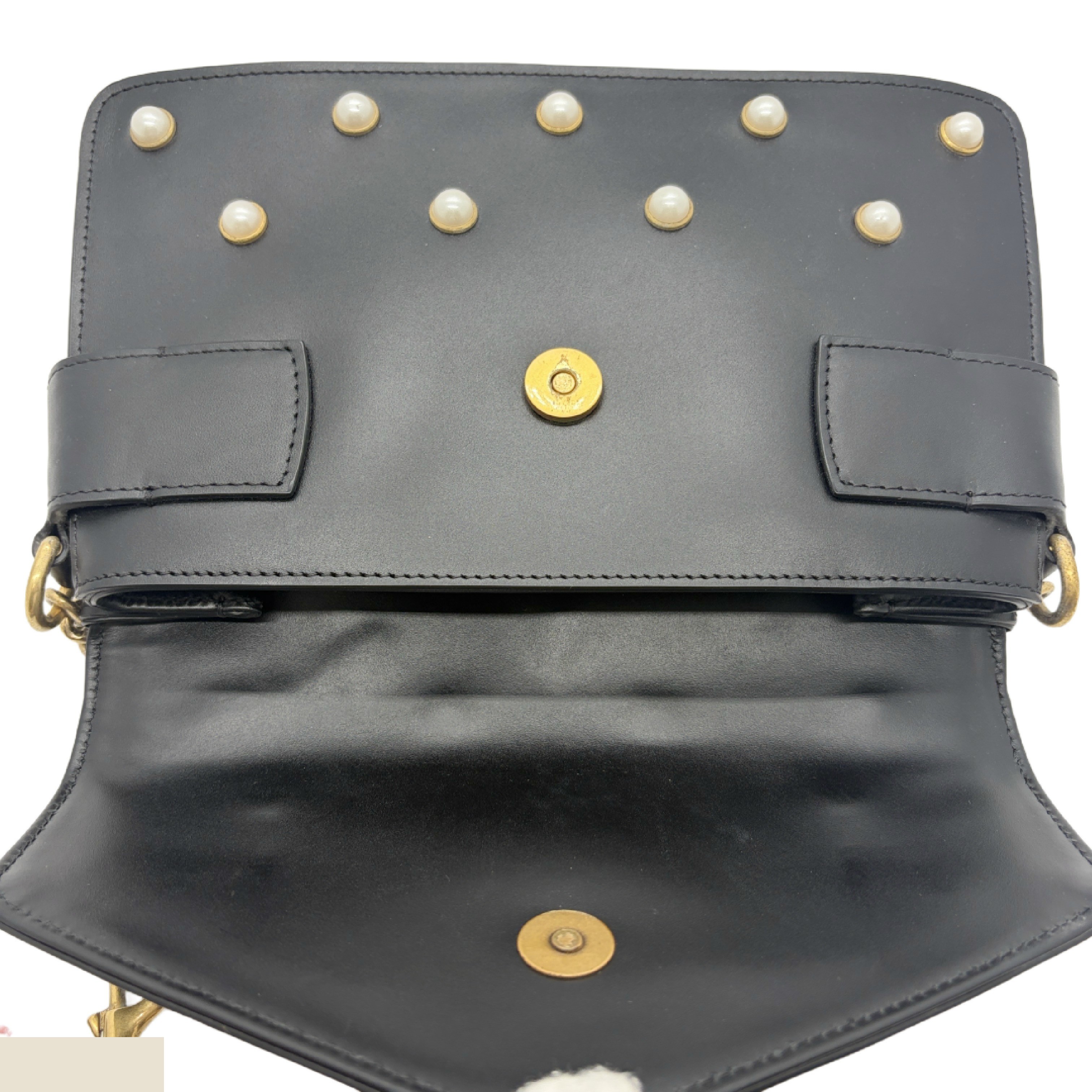 Queen Margaret Shoulder Bag — view 7