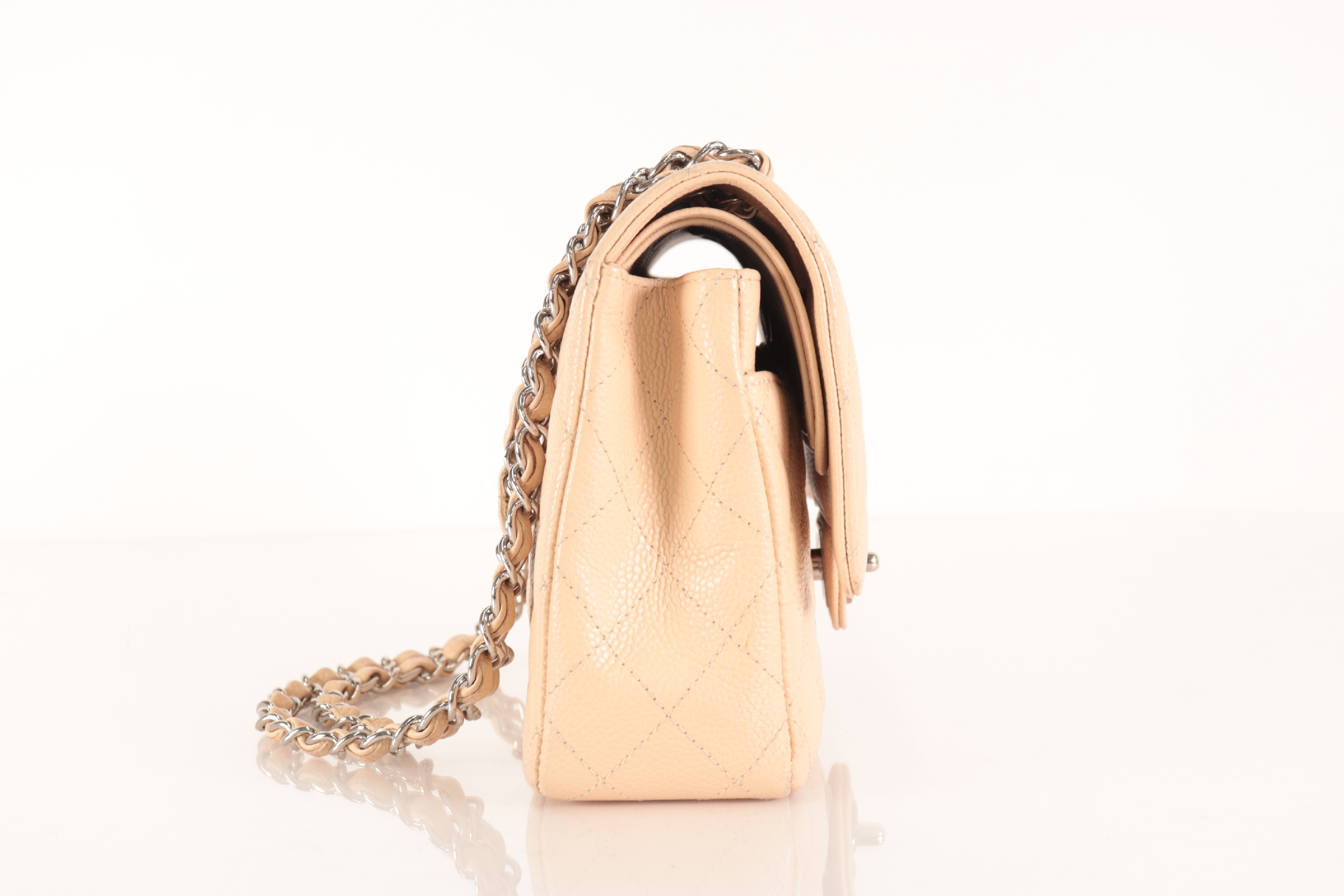 Double Flap 25 Caviar Leather Silver Hardware Beige Serial Number 12-series Shoulder Bag — view 4