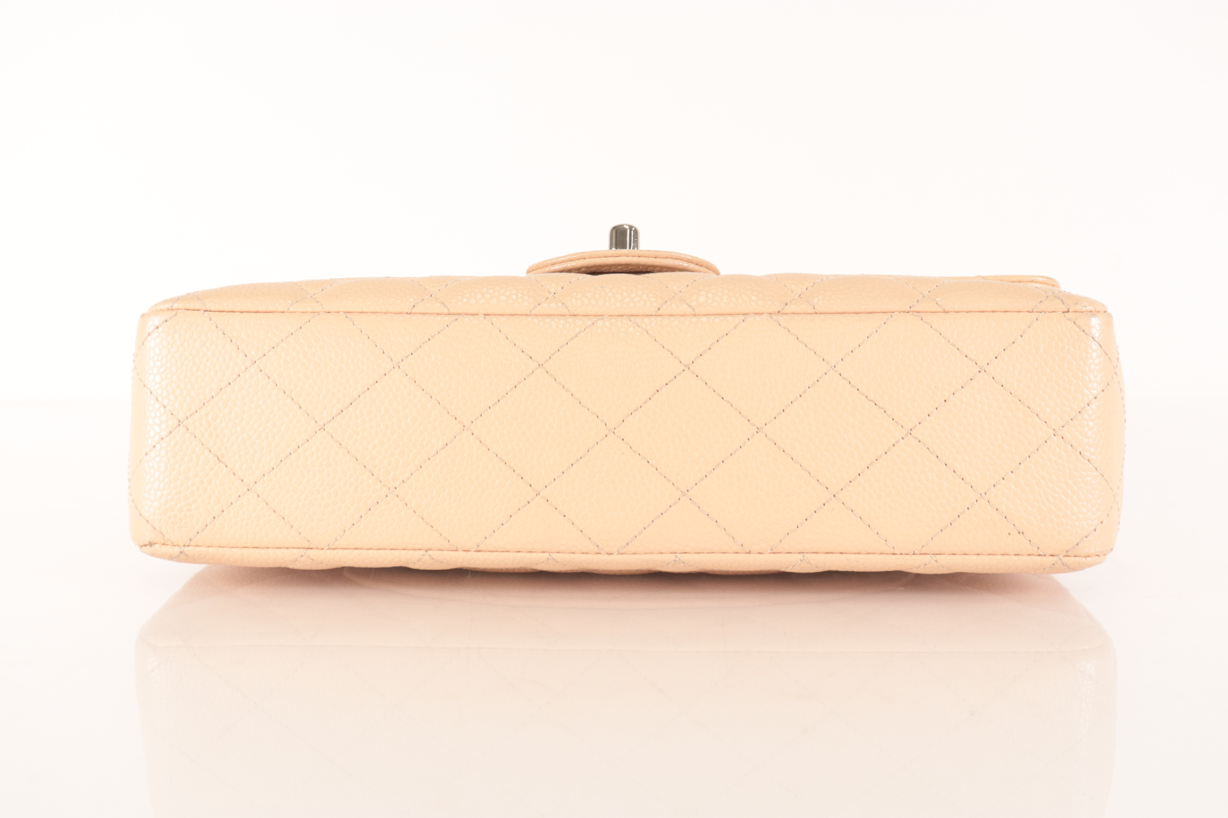 Double Flap 25 Caviar Leather Silver Hardware Beige Serial Number 12-series Shoulder Bag — view 7