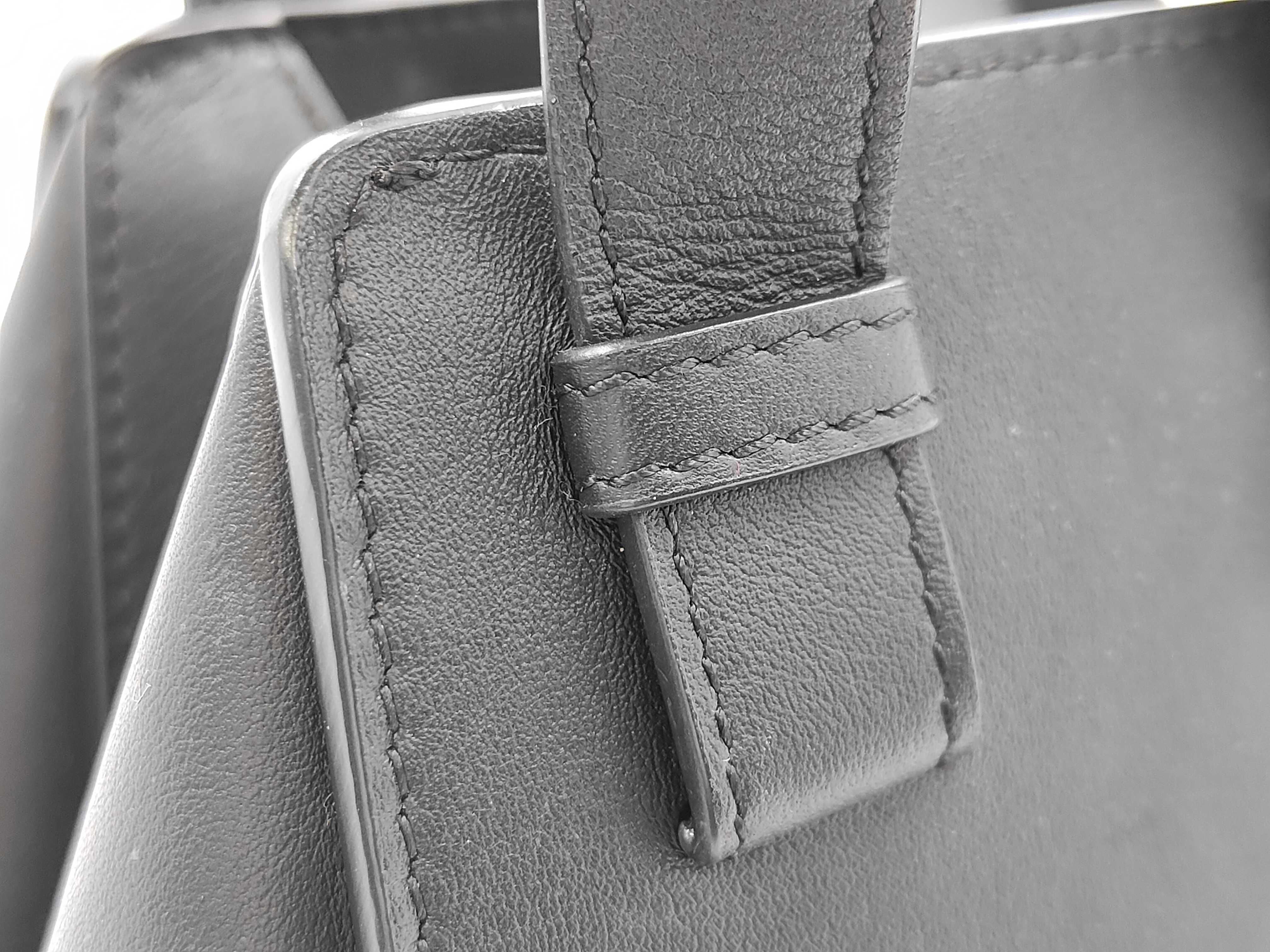 Hammock Bag Compact Classic Calfskin Handbag — view 6