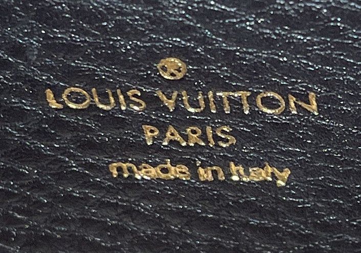 Lv Pont 9 Soft Bag Leather Pm — view 8