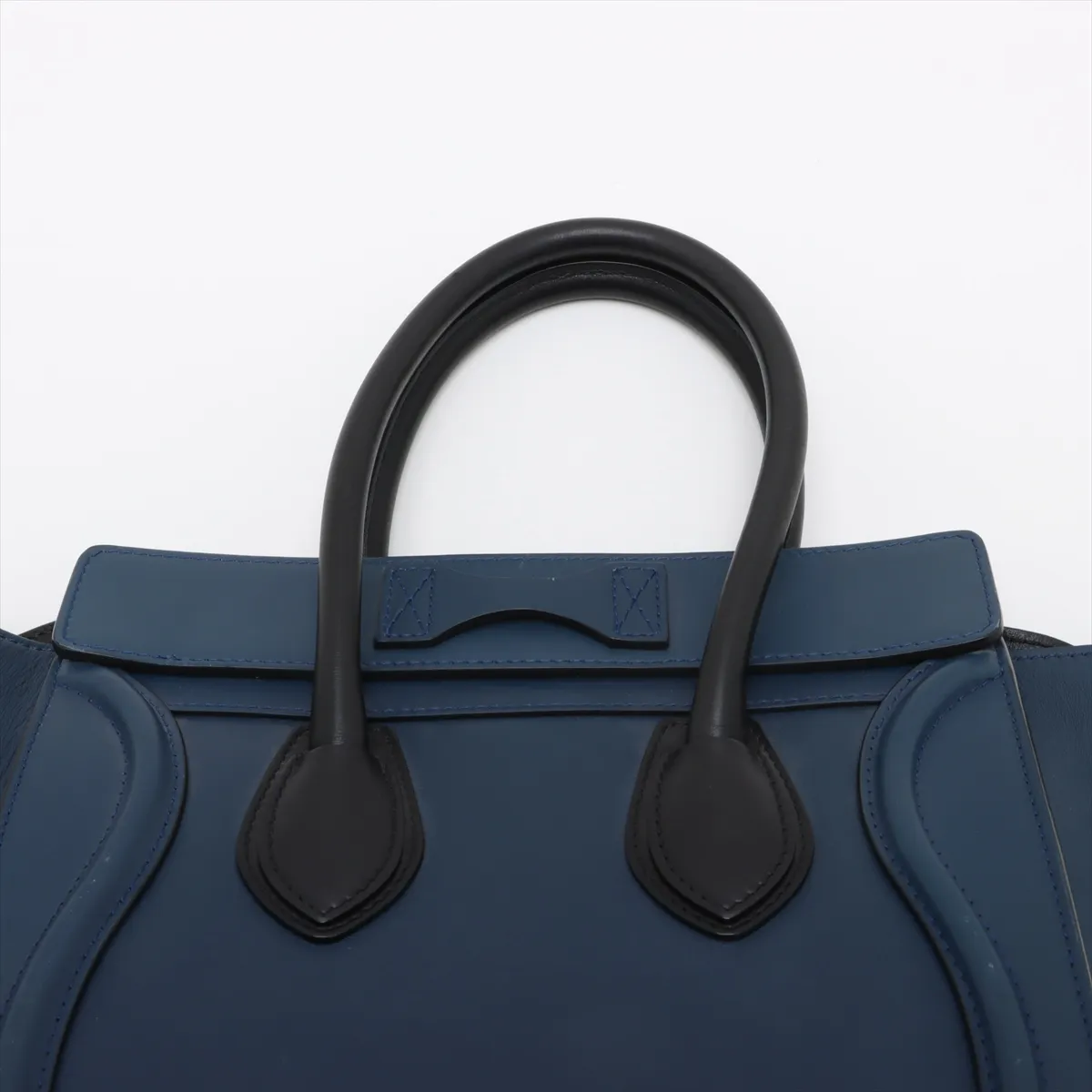 Luggage Micro Shopper Leather Handbag Navy x Black — view 6