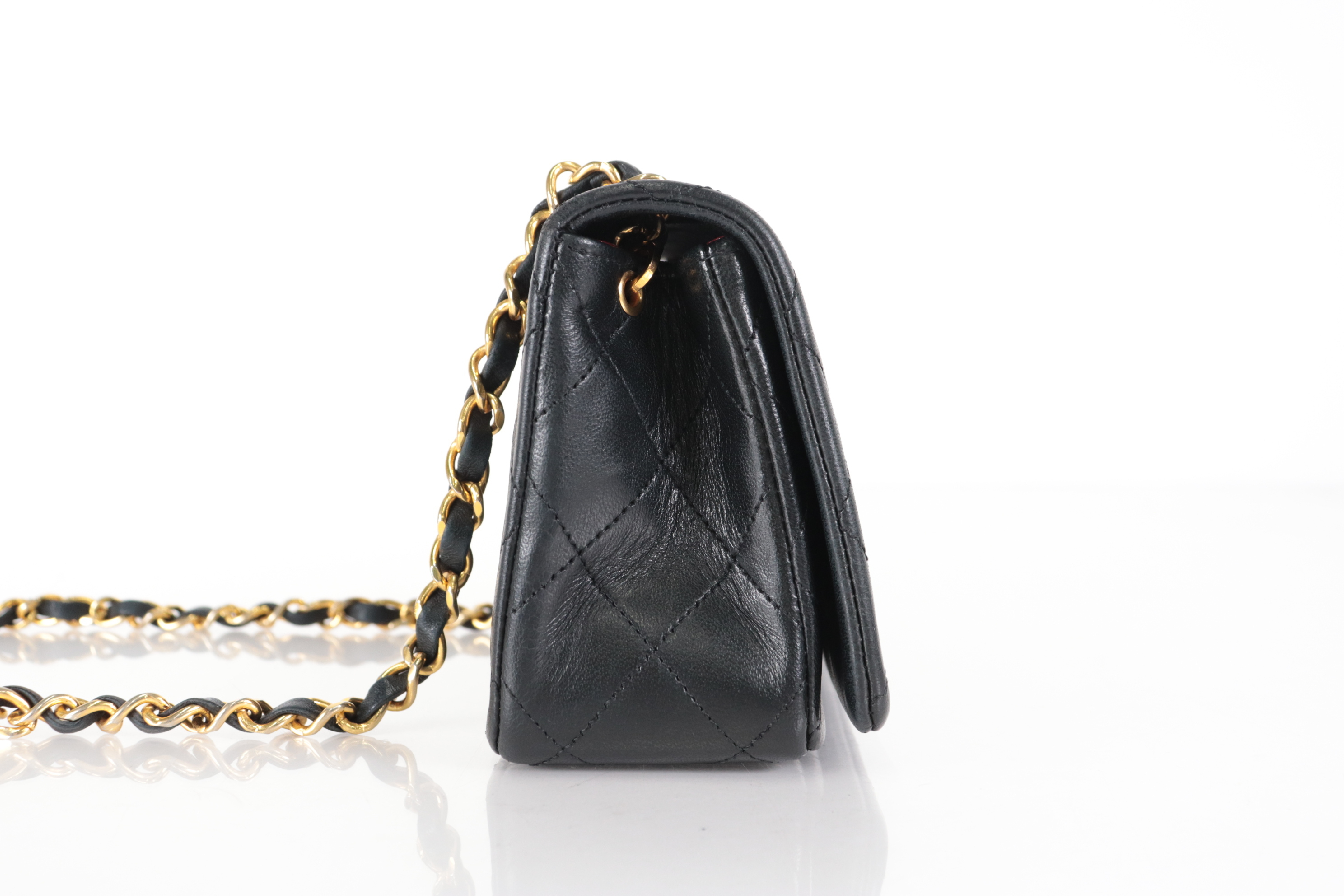 Lambskin Full Flap Chain Shoulder Bag (Series 1) — view 3