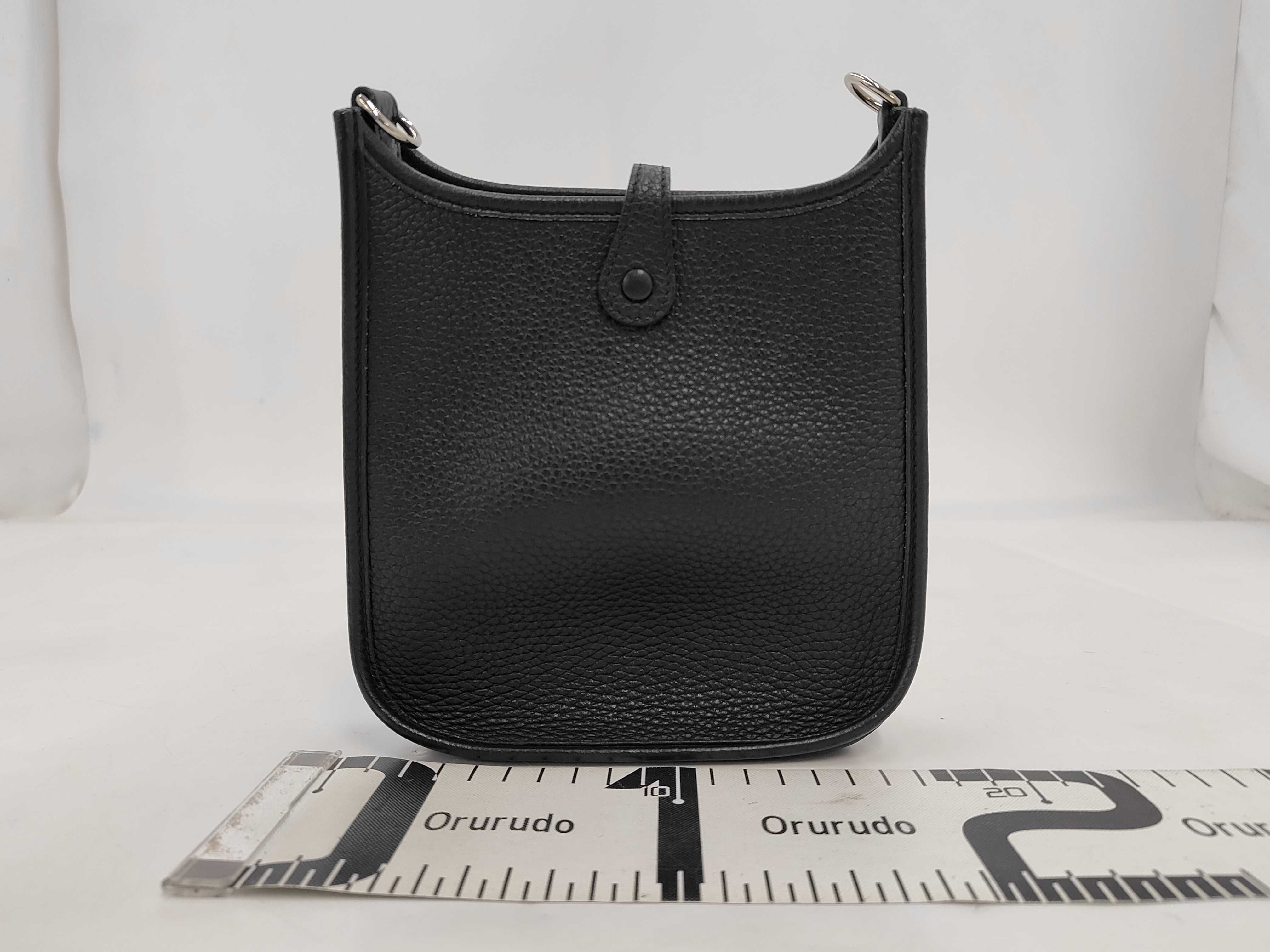 Evelyne 16 TPM Amazon Shoulder Bag — view 2