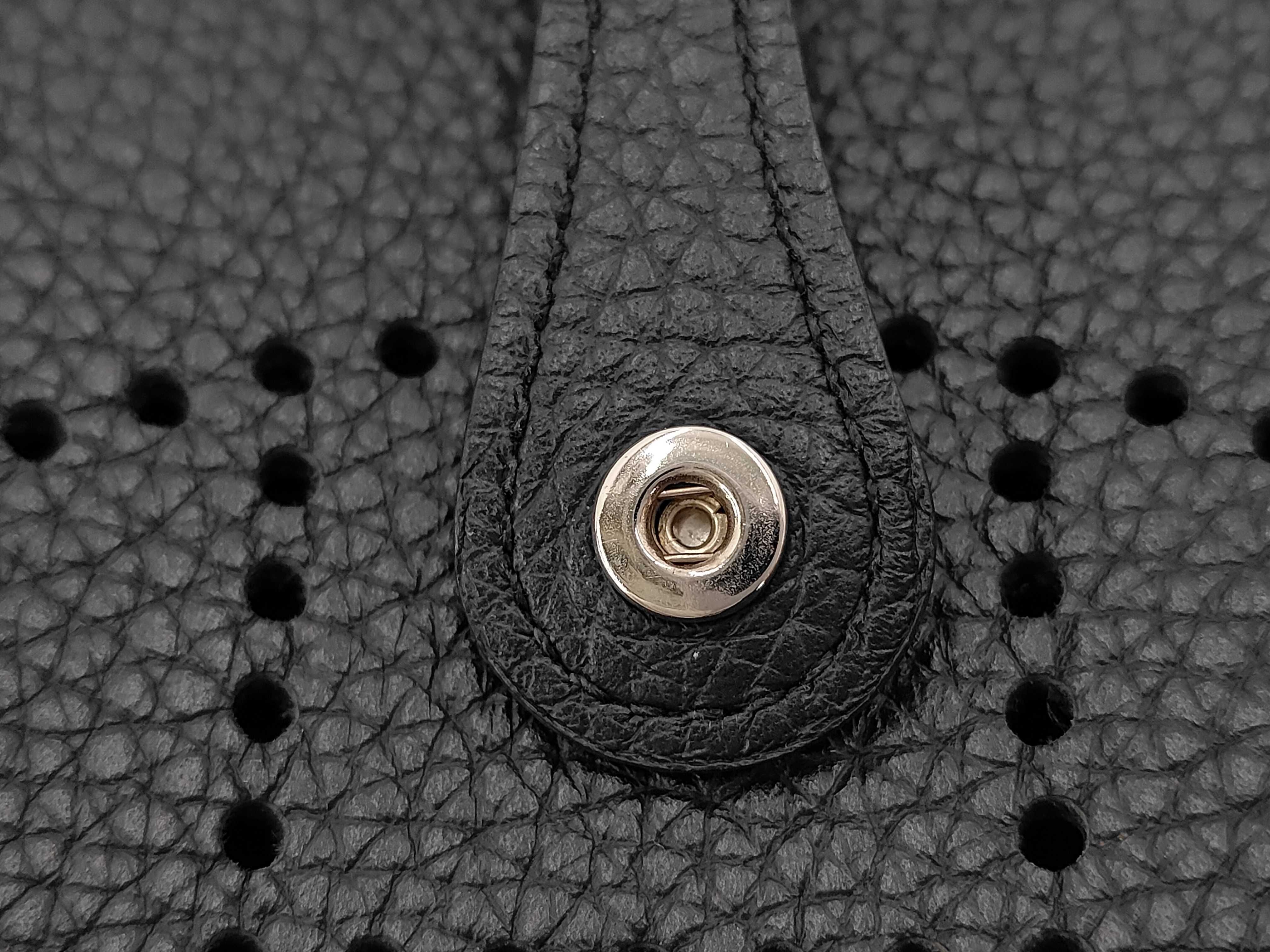 Evelyne 16 TPM Amazon Shoulder Bag — view 11