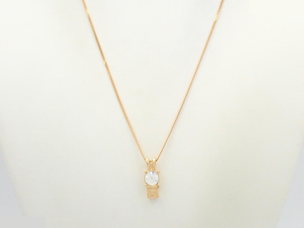 necklace with 4G logo pendant, approximately 46cm chain, gold color. — view 3