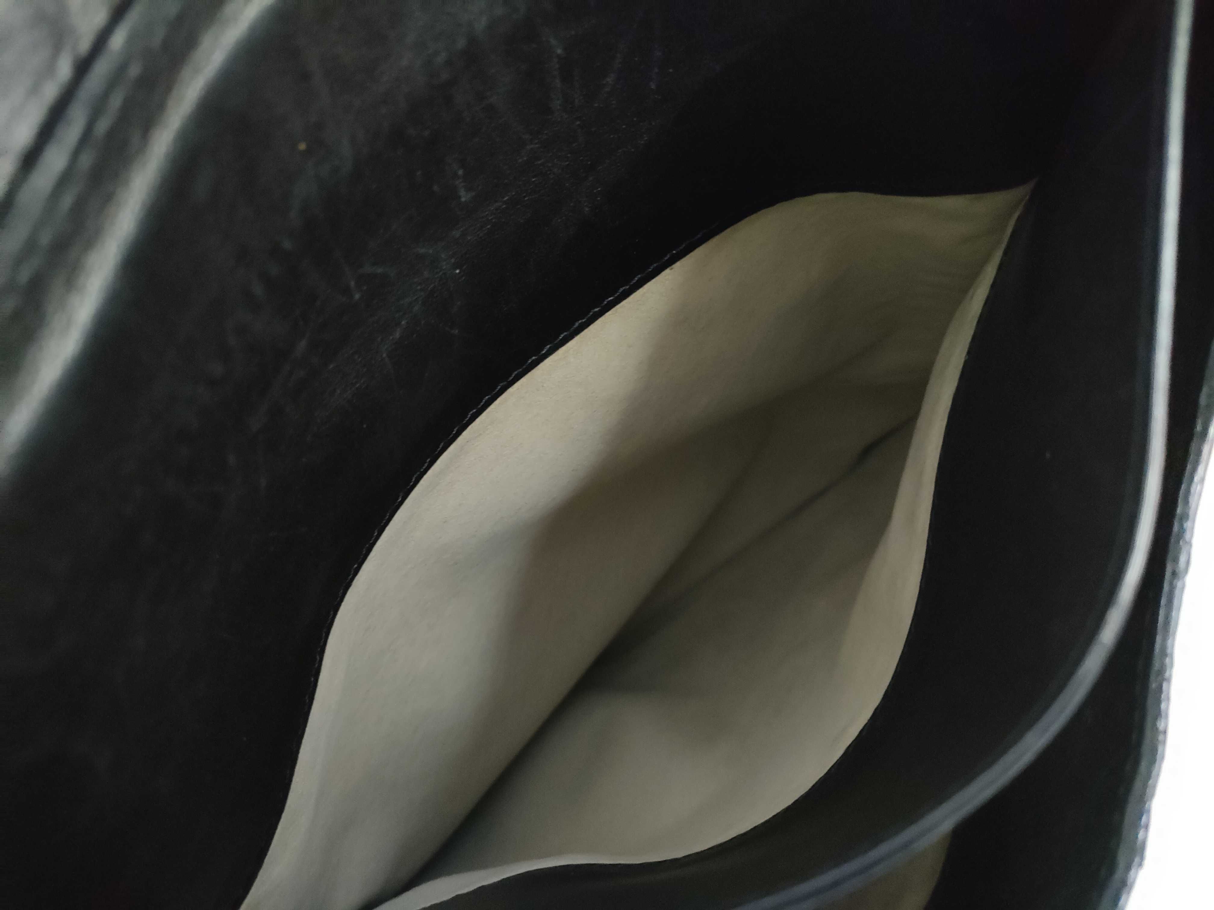 Intrecciato Leather Backpack, Black — view 10