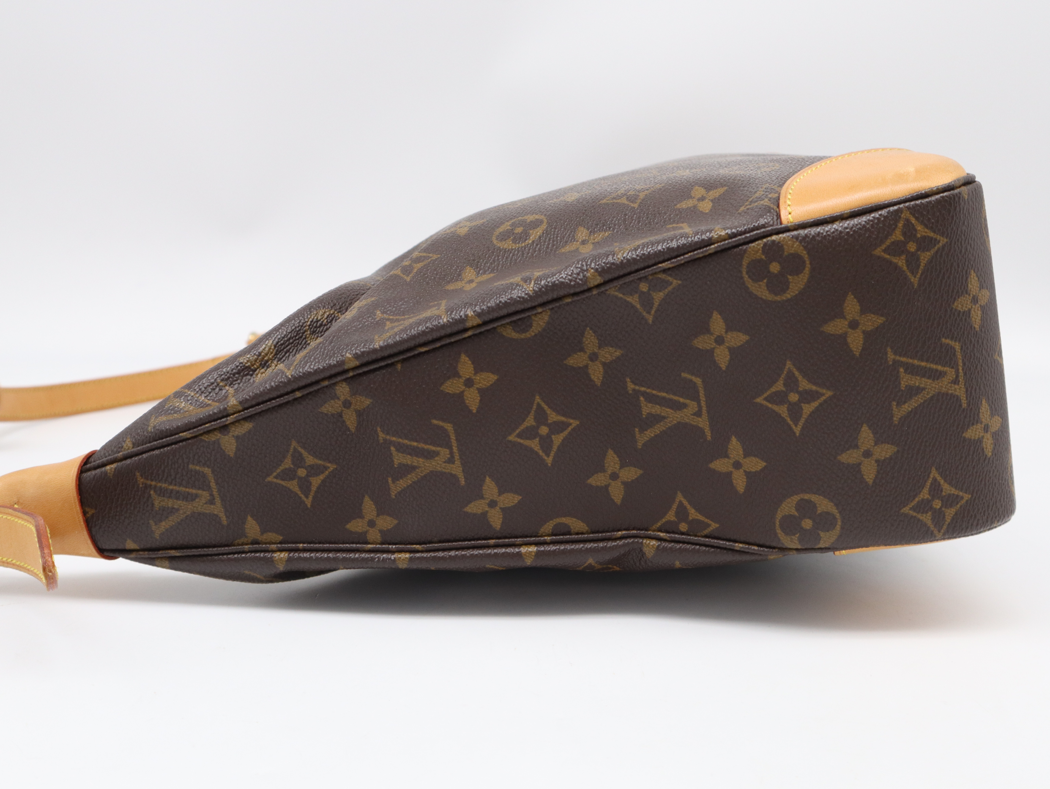 M51260 Monogram Boulogne 35 Shoulder Bag — view 3