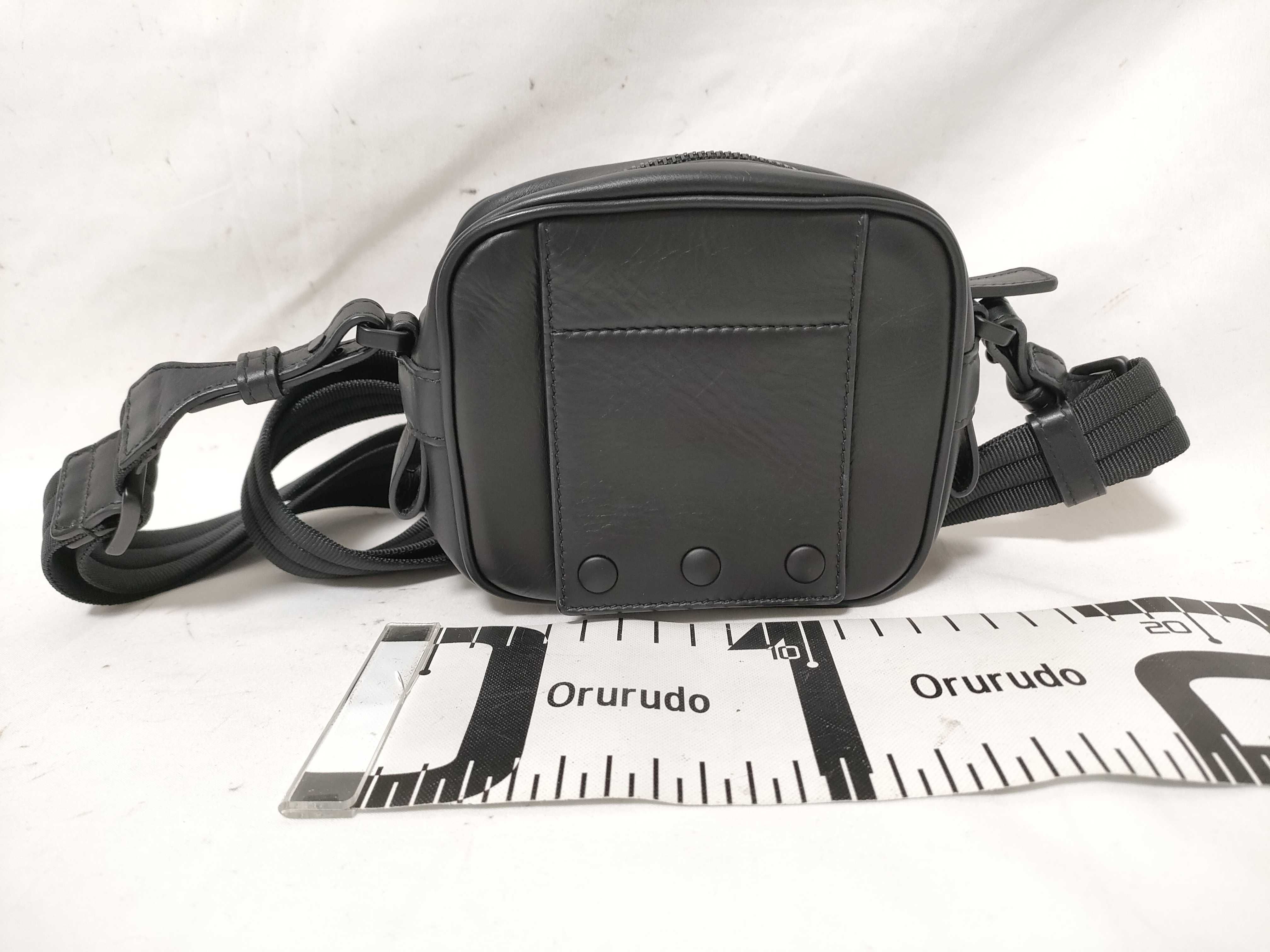 Leggero Shoulder Bag 566753 Shoulder Bag — view 2