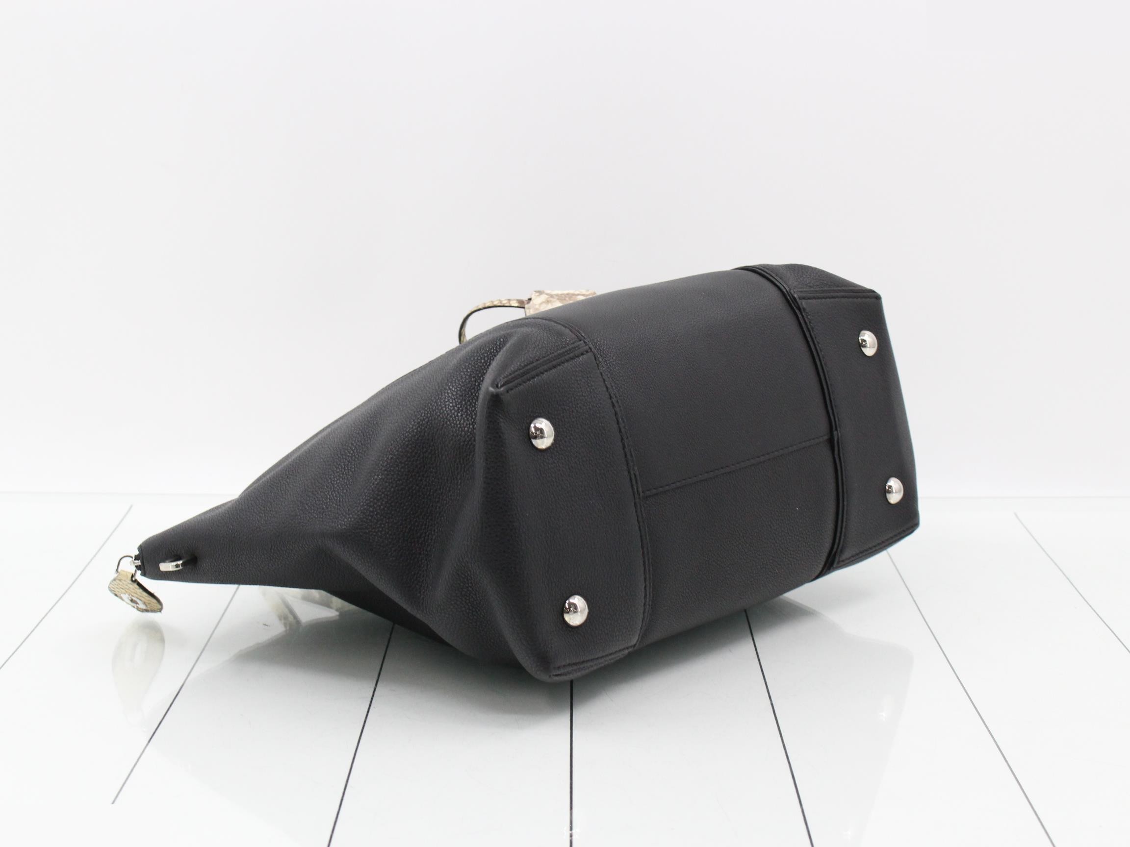 Shoulder bag — view 5