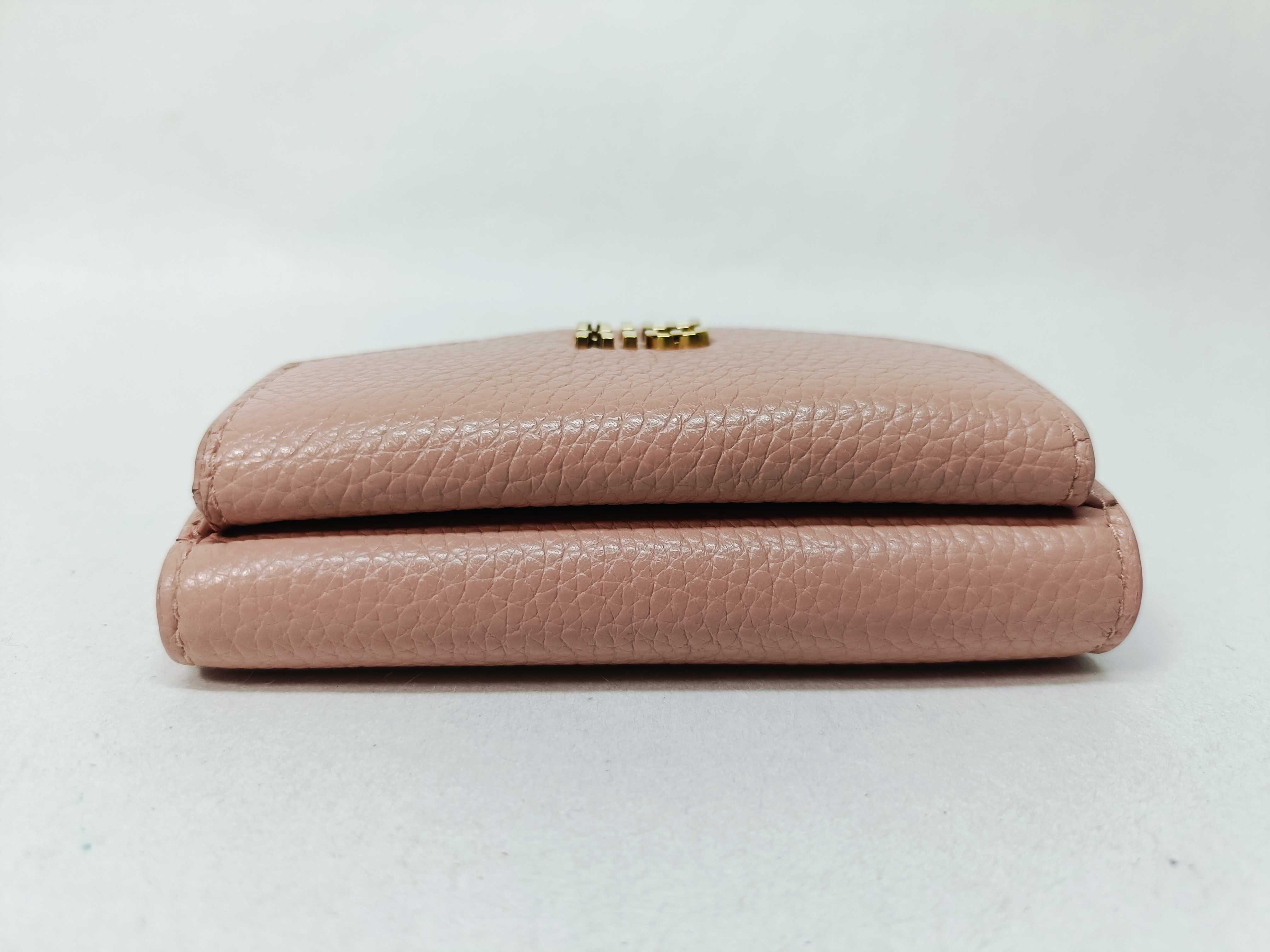 Vitello Daino Leather Compact Wallet — view 6