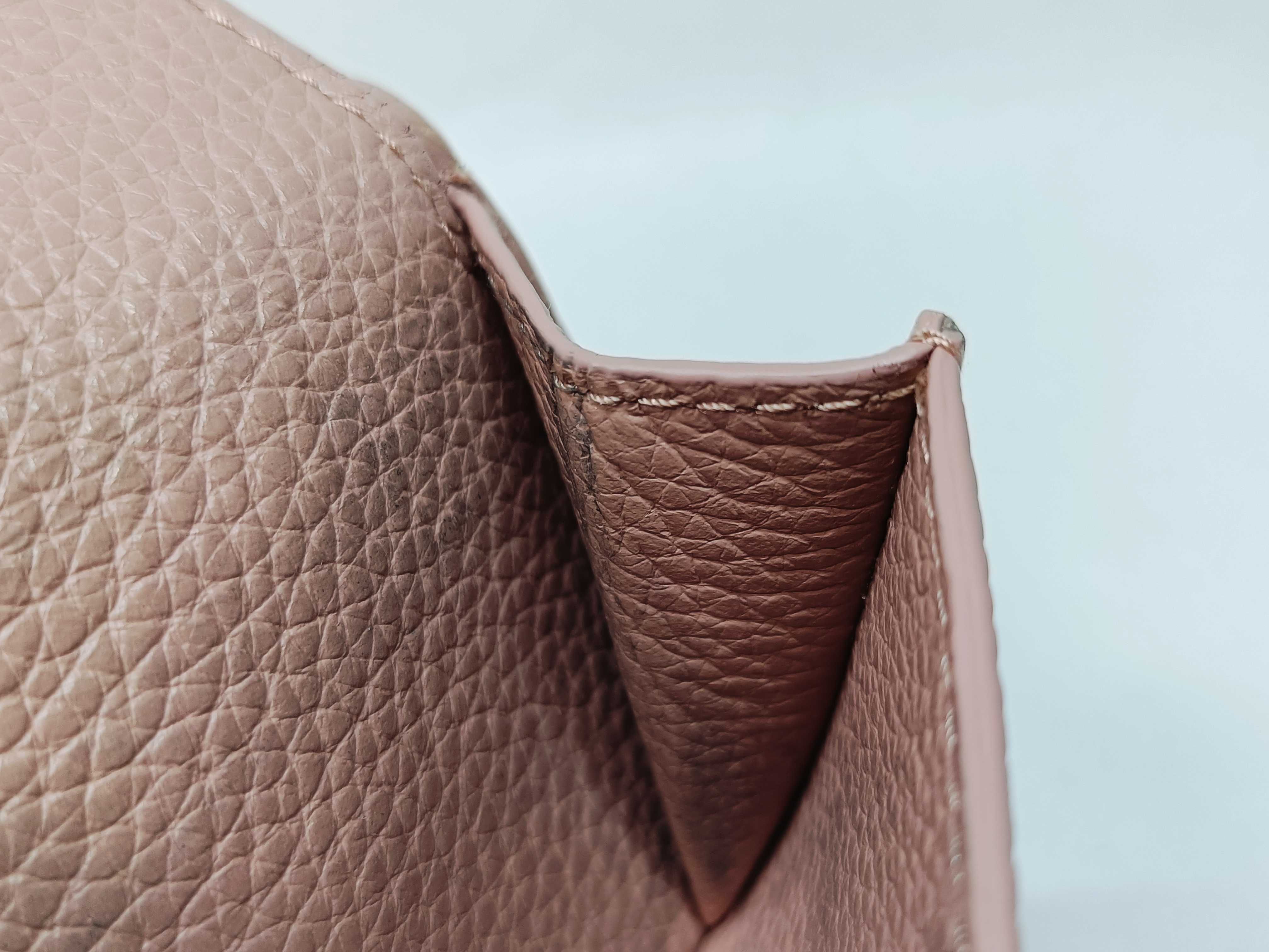 Vitello Daino Leather Compact Wallet — view 9