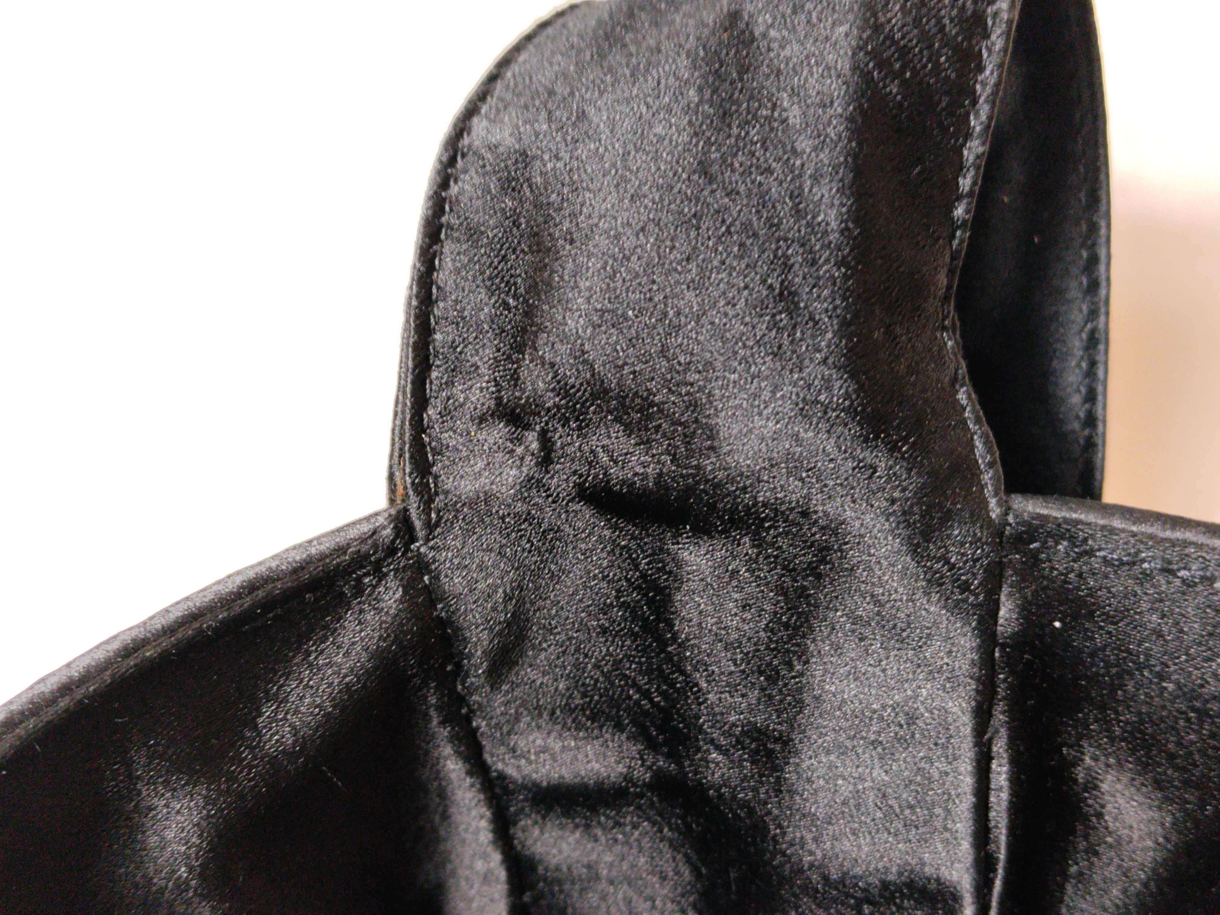 Intrecciato Suede One-Shoulder Handbag — view 8