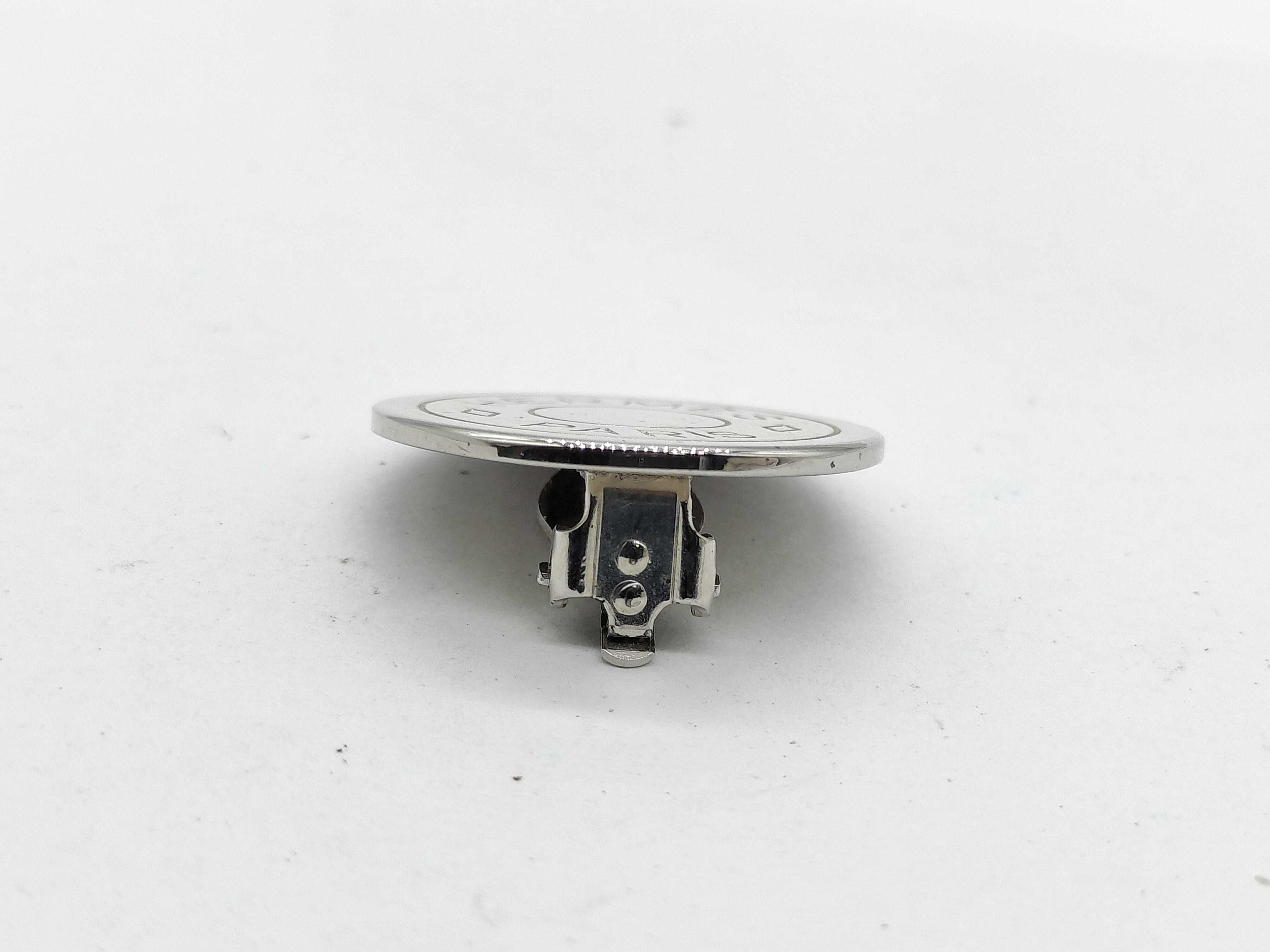 Sellier Button Earring (Single Earring) — view 3