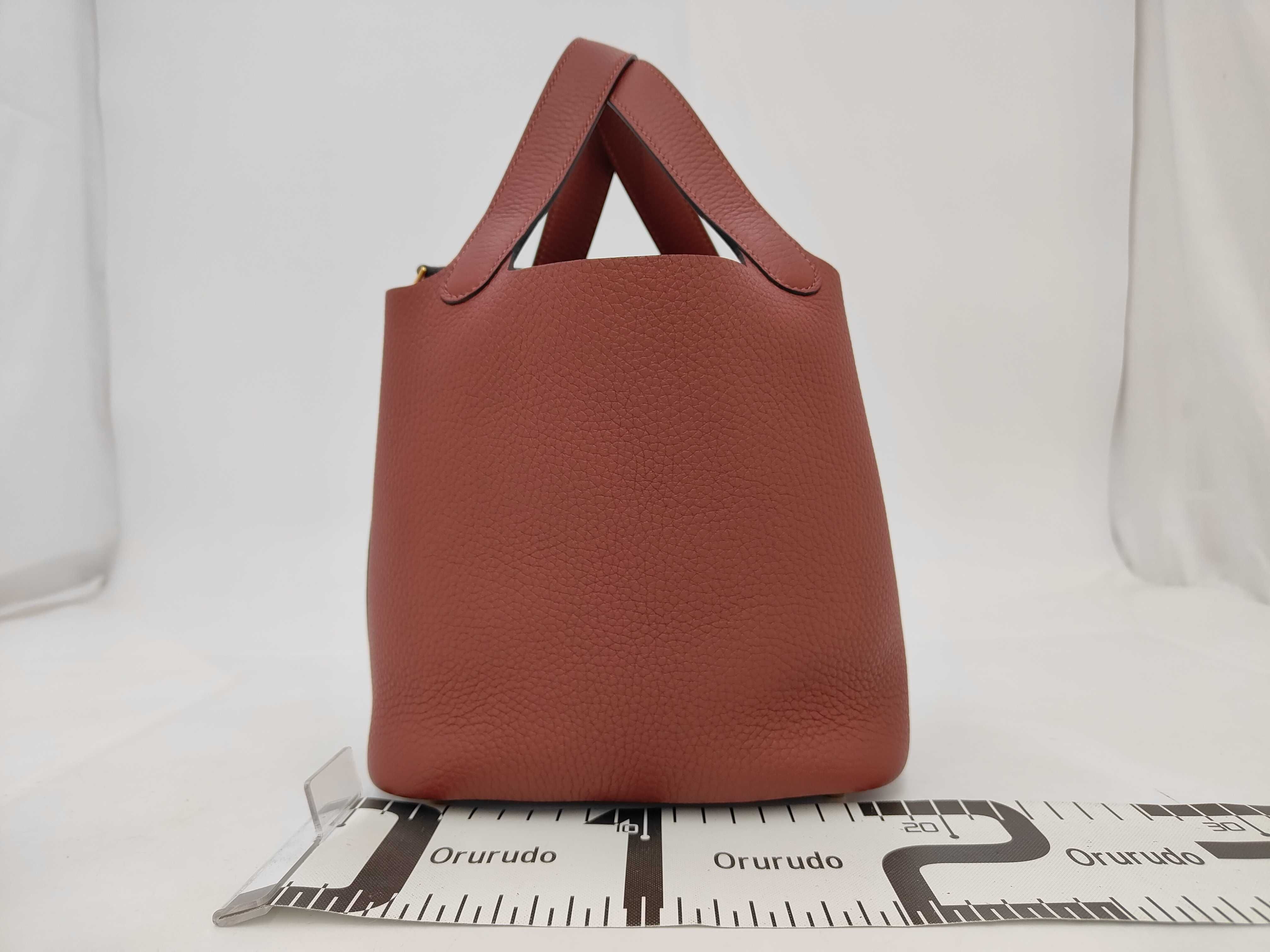Picotin Lock 18 Rouge H Taurillon Clemence Leather Gold Hardware K Stamp Handbag — view 2