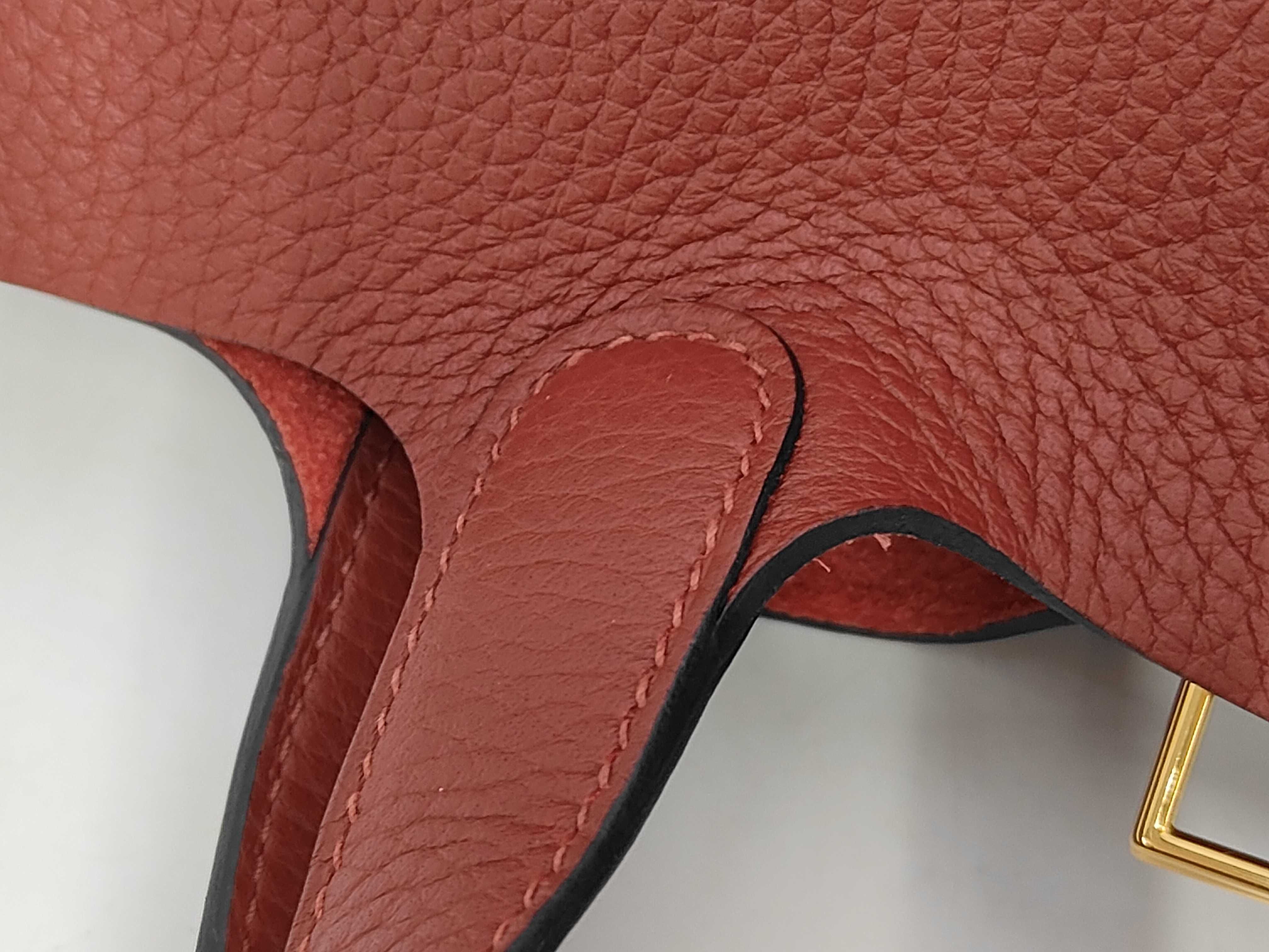 Picotin Lock 18 Rouge H Taurillon Clemence Leather Gold Hardware K Stamp Handbag — view 5