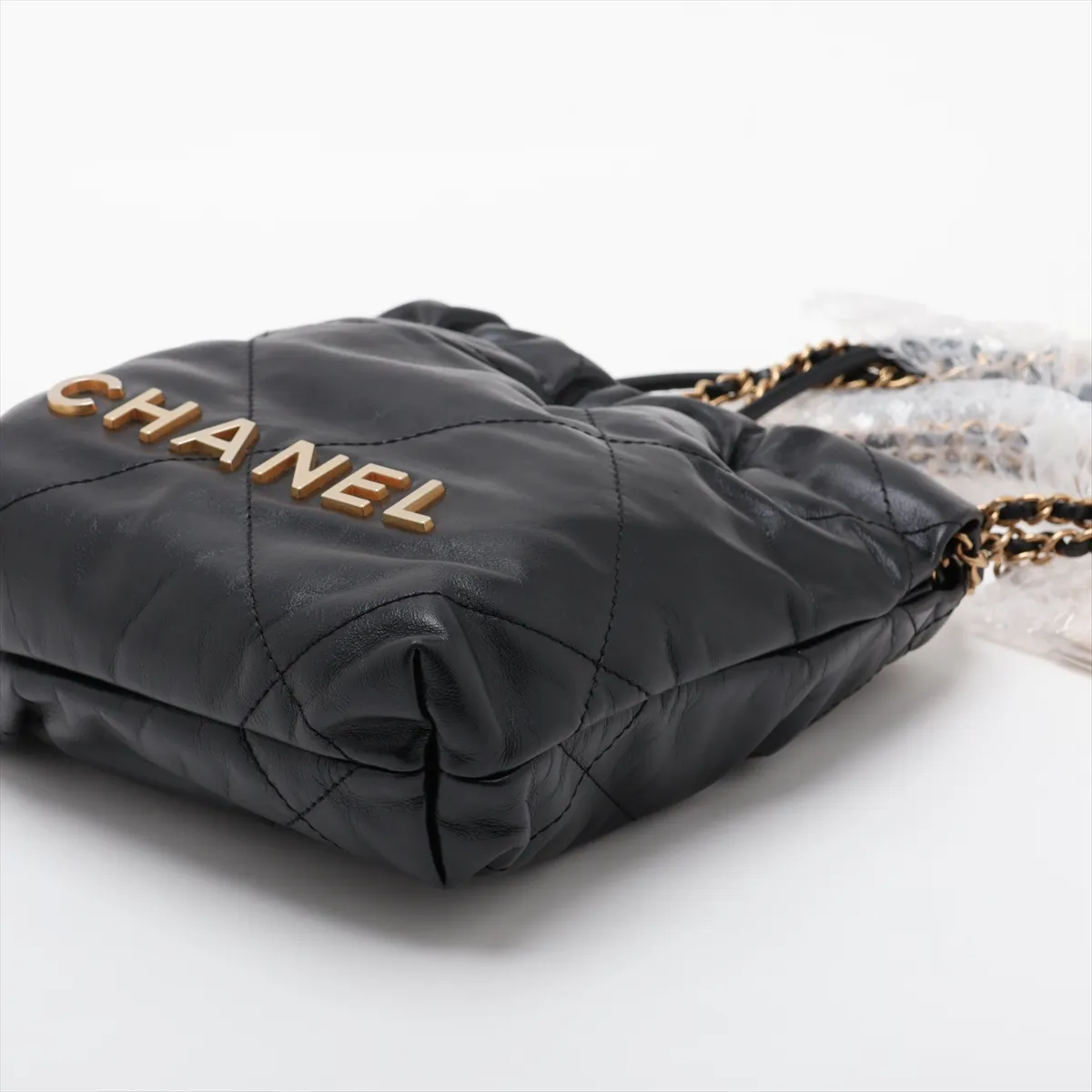 22 Mini Shiny Calfskin Chain Shoulder Bag Black Gold Hardware Random Plate AS3980 — view 3
